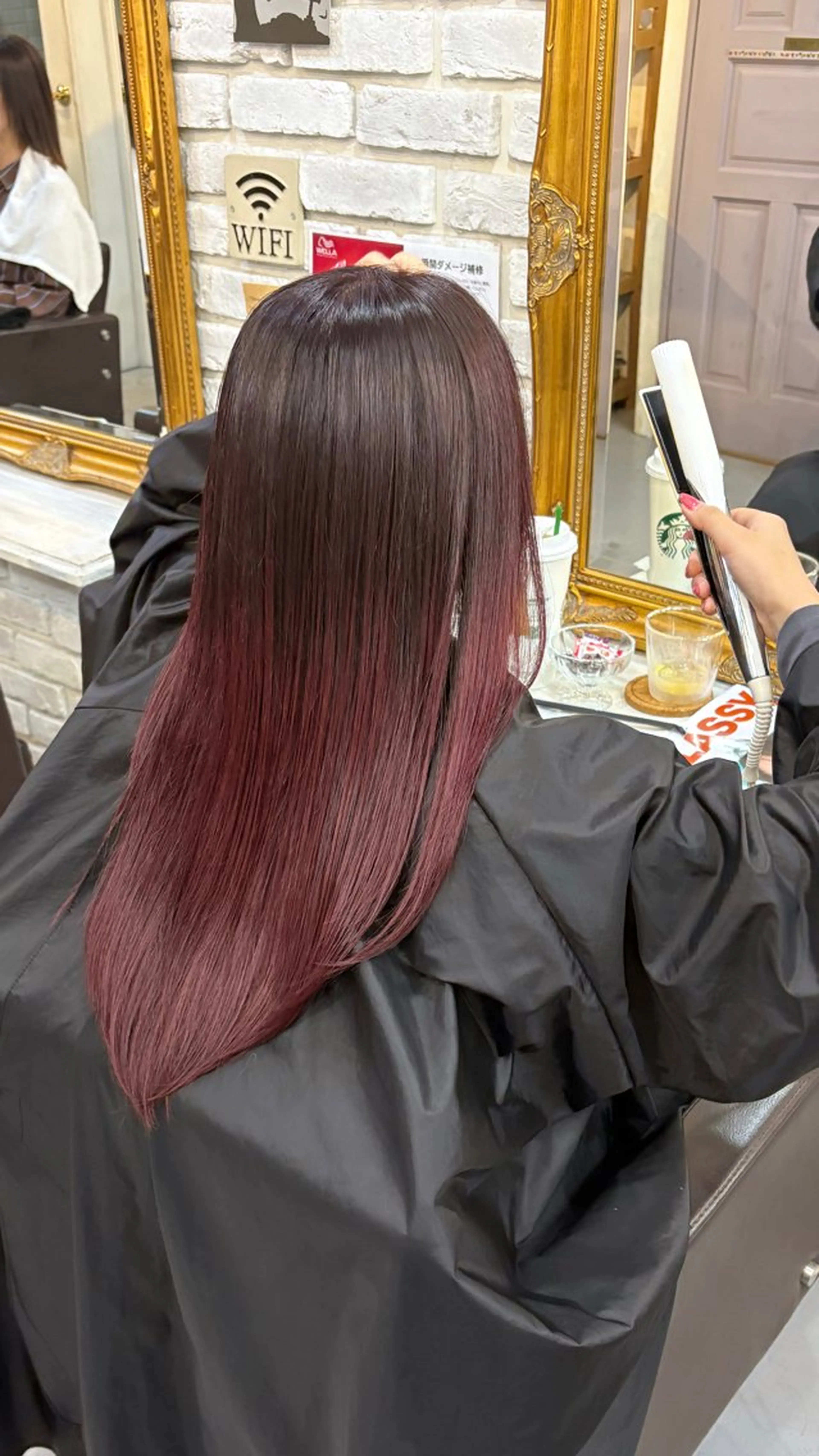 ロング カラー ブリーチ グラデーションカラー 🪞透明感ツヤ｜ 垢抜けモテ💖｜華凜のヘアスタイル