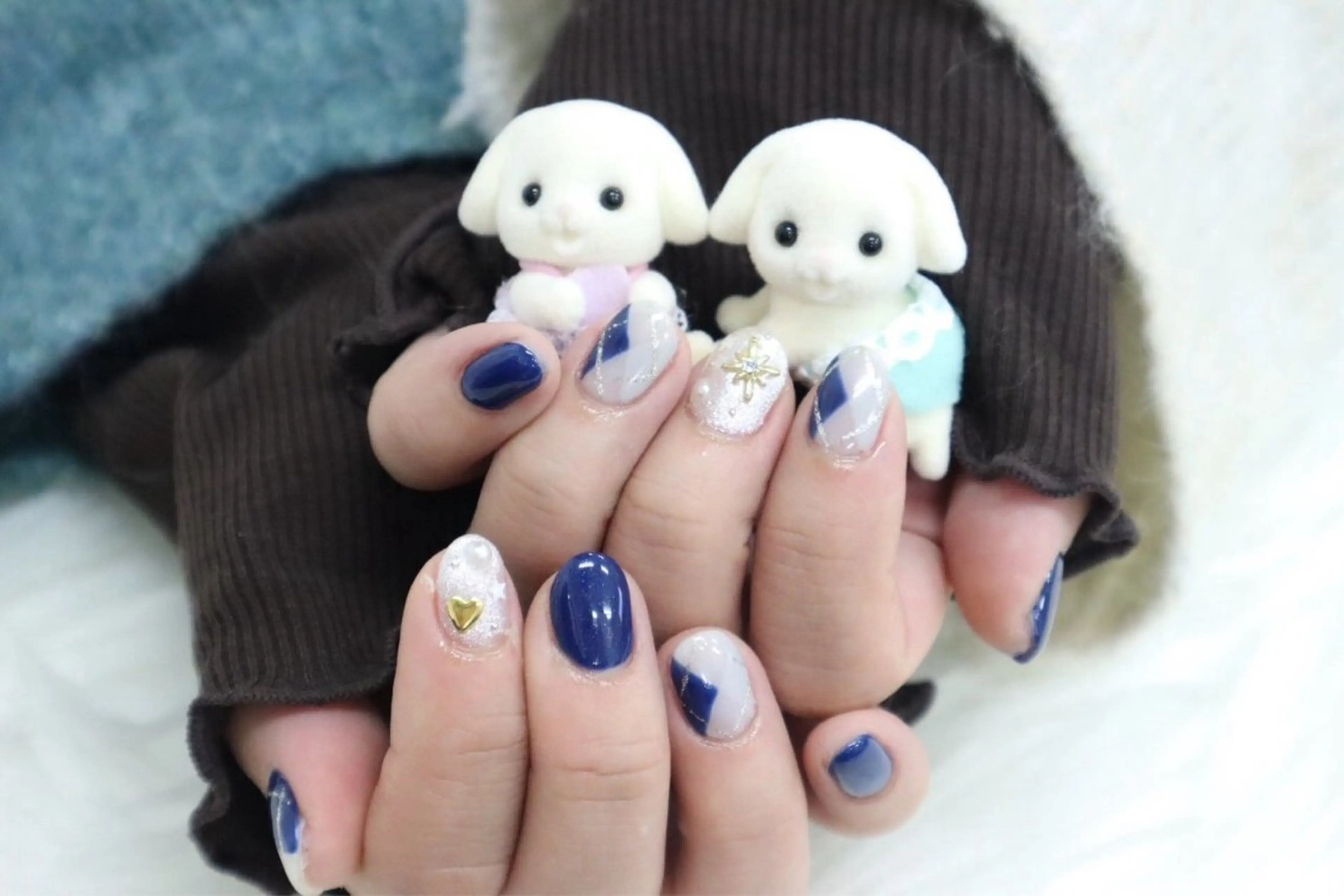 ネイル ネイビー ハンドネイル ツノスエアヤカ ／つののネイルデザイン