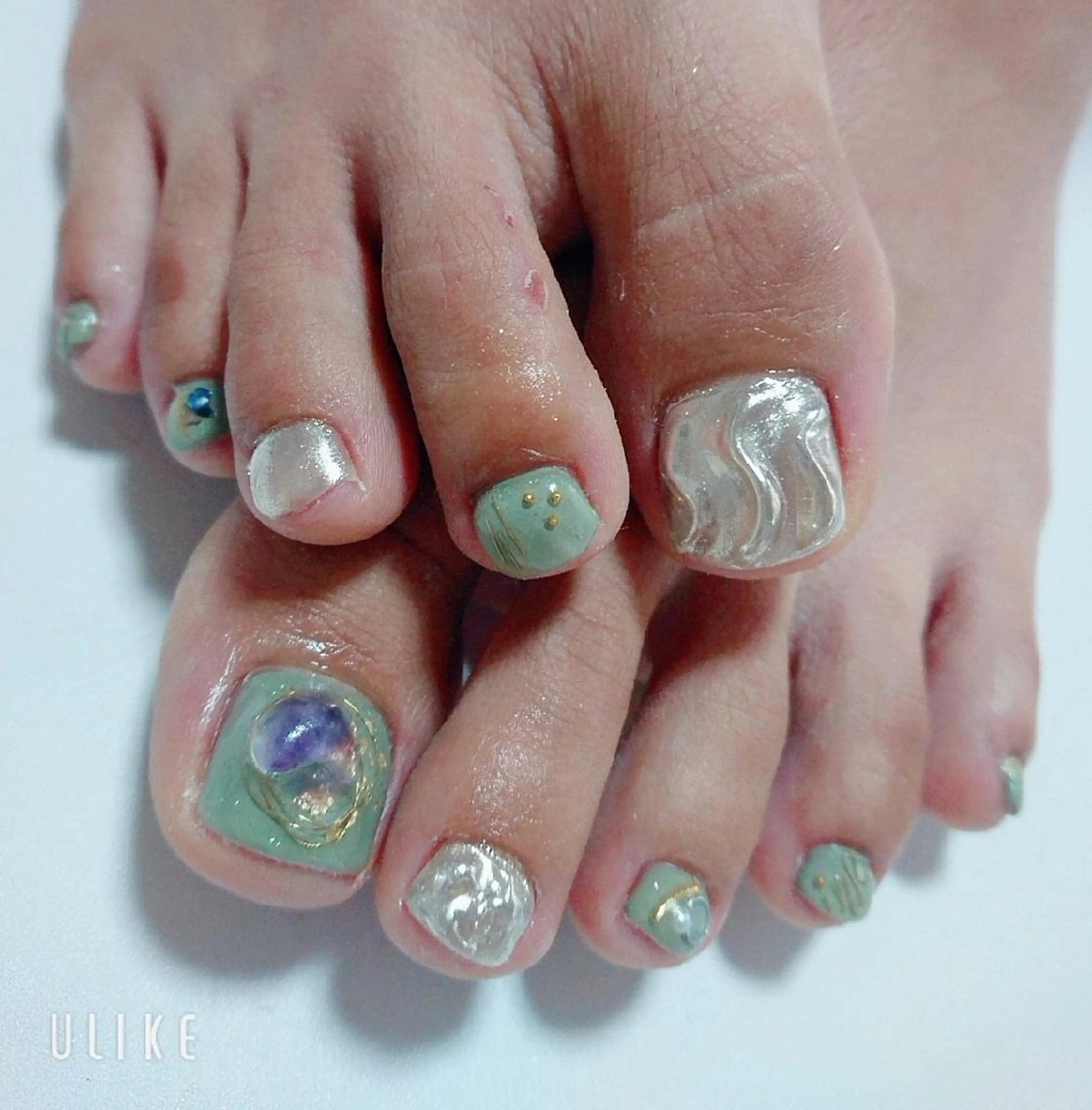 ネイル QULEONAIL所属・大城 裕麻のネイルデザイン