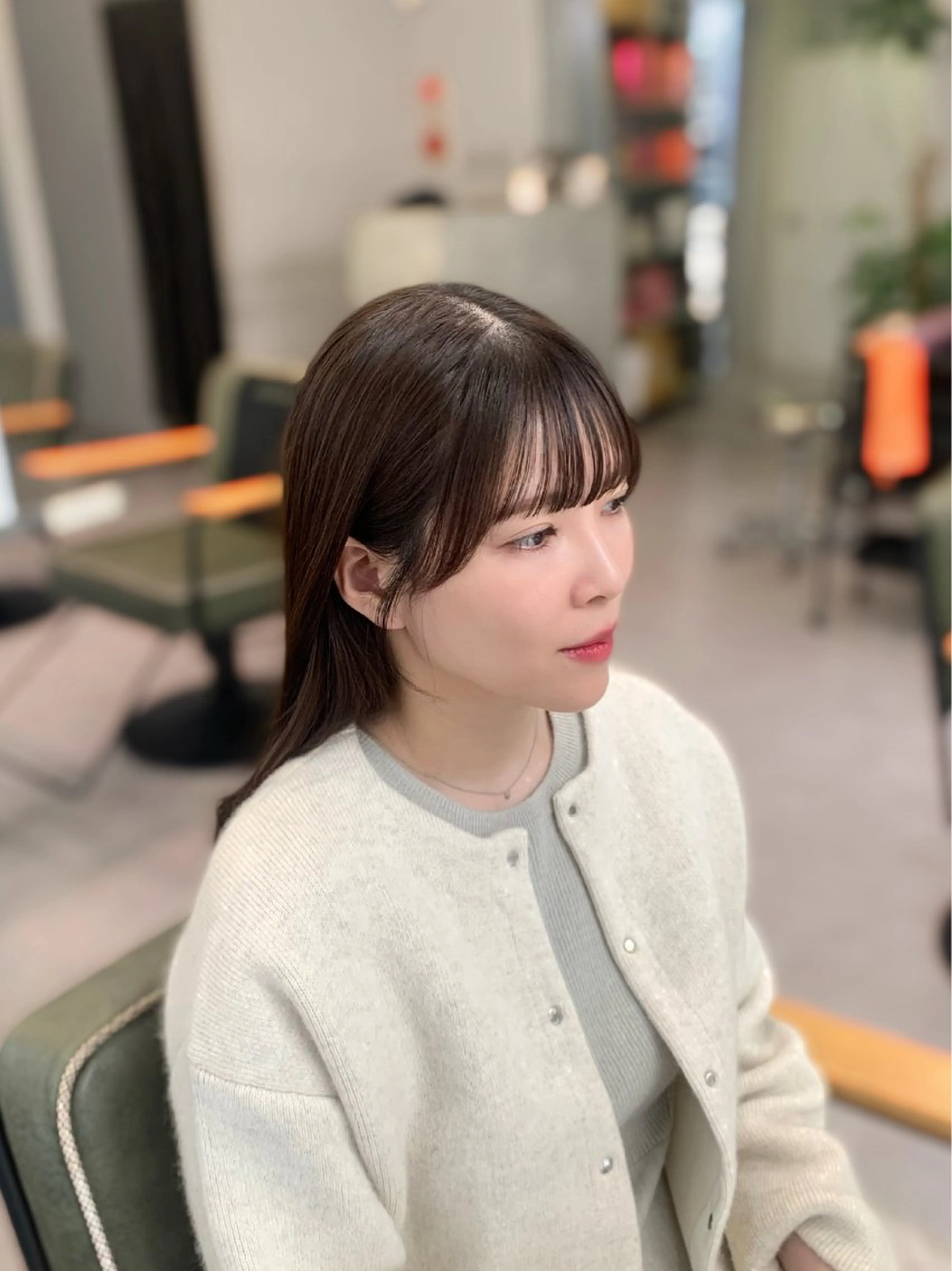 ロング カット トリートメント shes茶屋町アリサ 🎀顔周り×韓国風のヘアスタイル