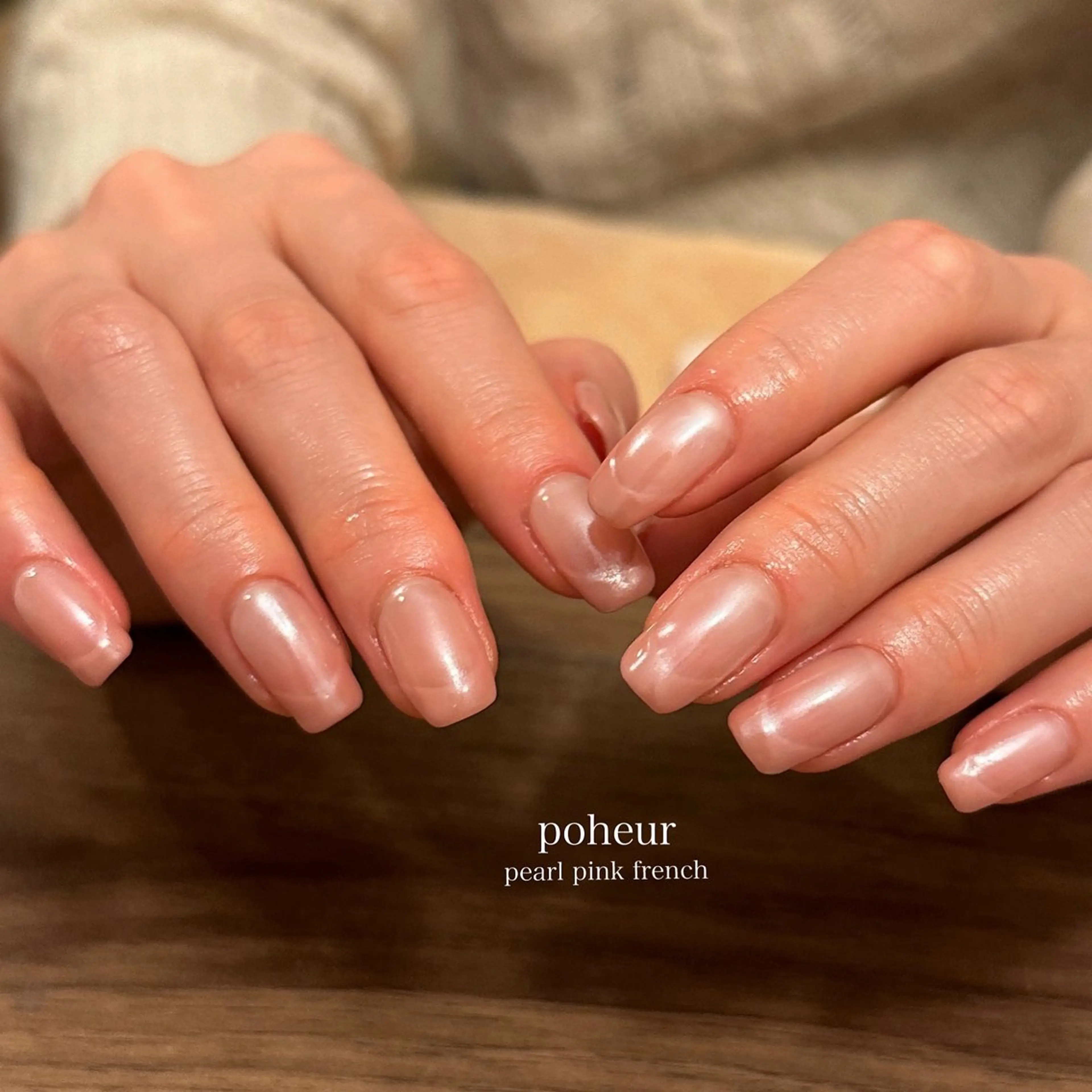 ネイル ミラーネイル ハンドネイル mio _POHEURのネイルデザイン