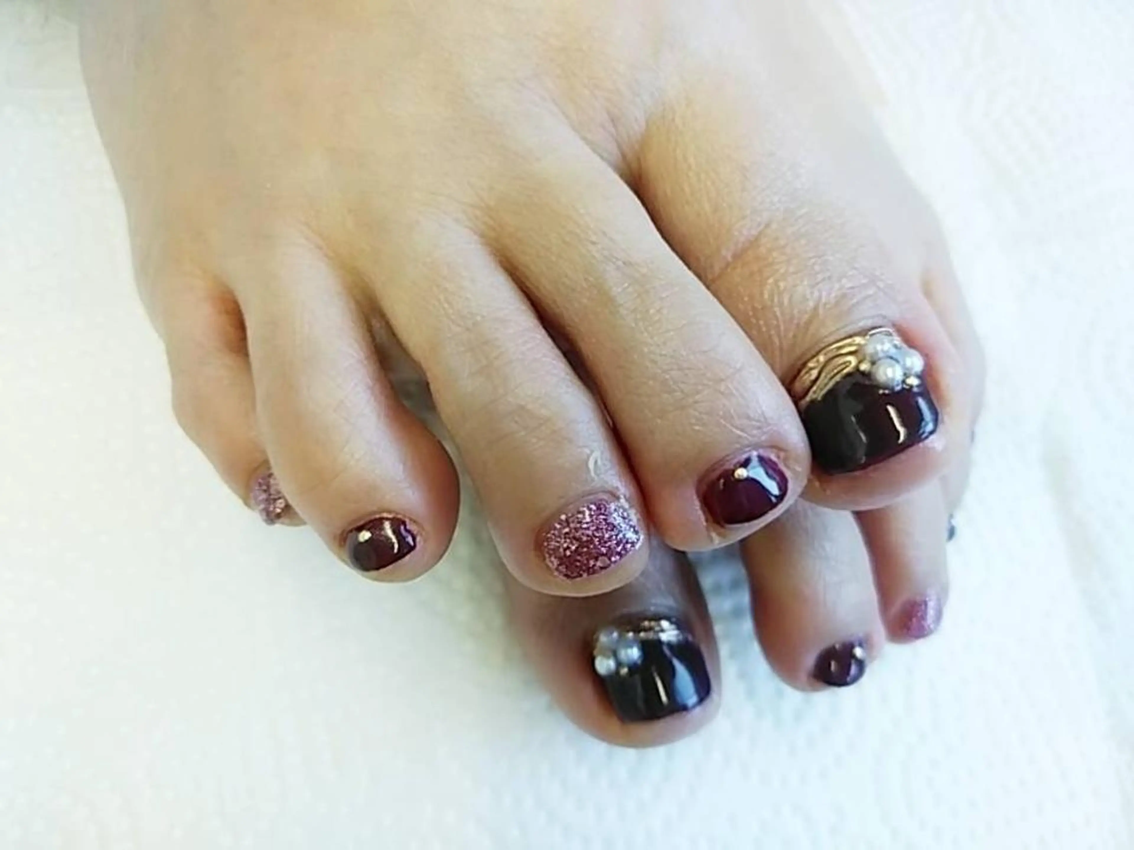 ネイル フットネイル ミラーネイル 持ち込み プライベートサロン RosyLily所属・プライベートサロン Rosy Lilyのネイルデザイン