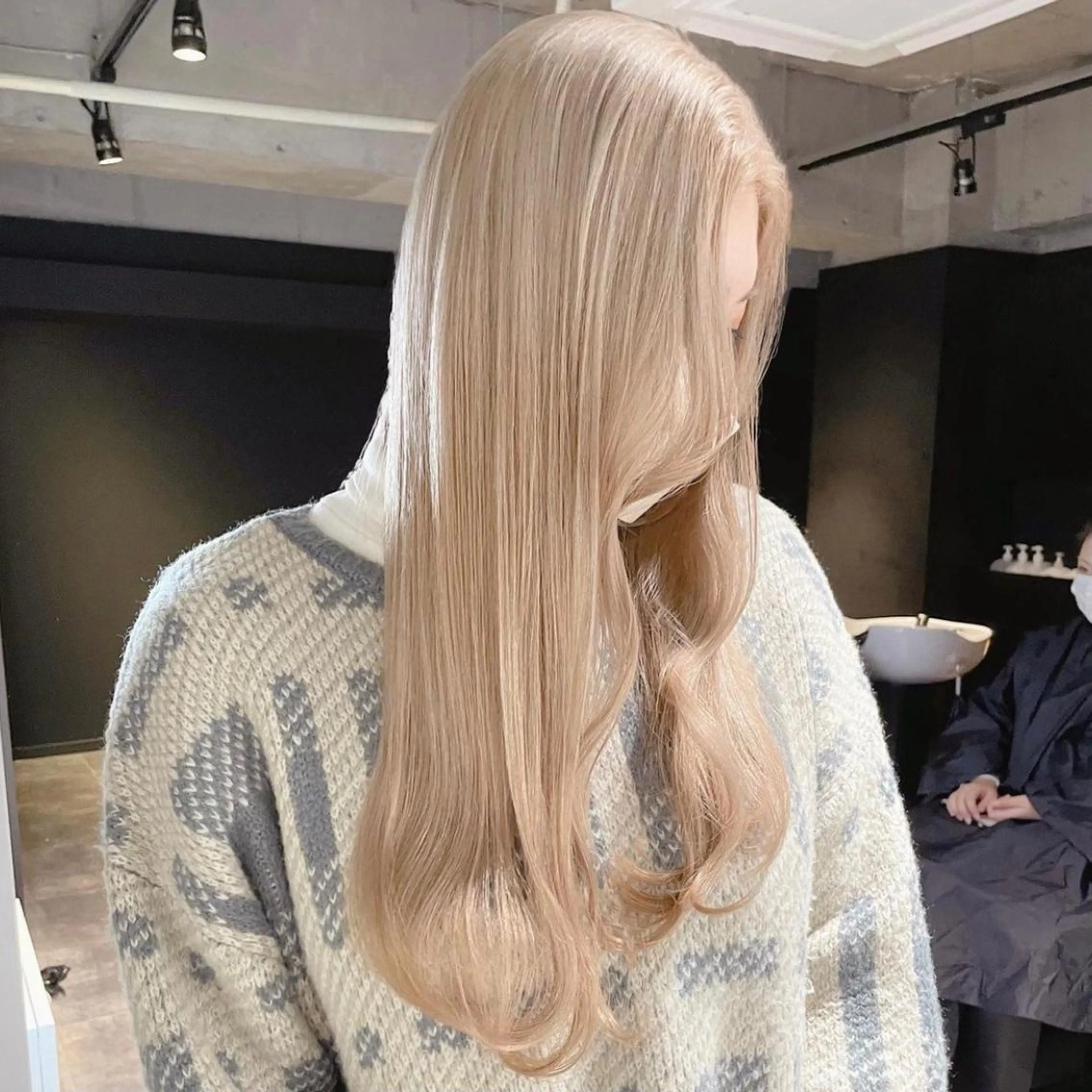 ロング カラー ブロンド ヘアカラー トリートメント LINDO TOKYO所属・✨ハイトーン✨ 濱田知孝のヘアスタイル