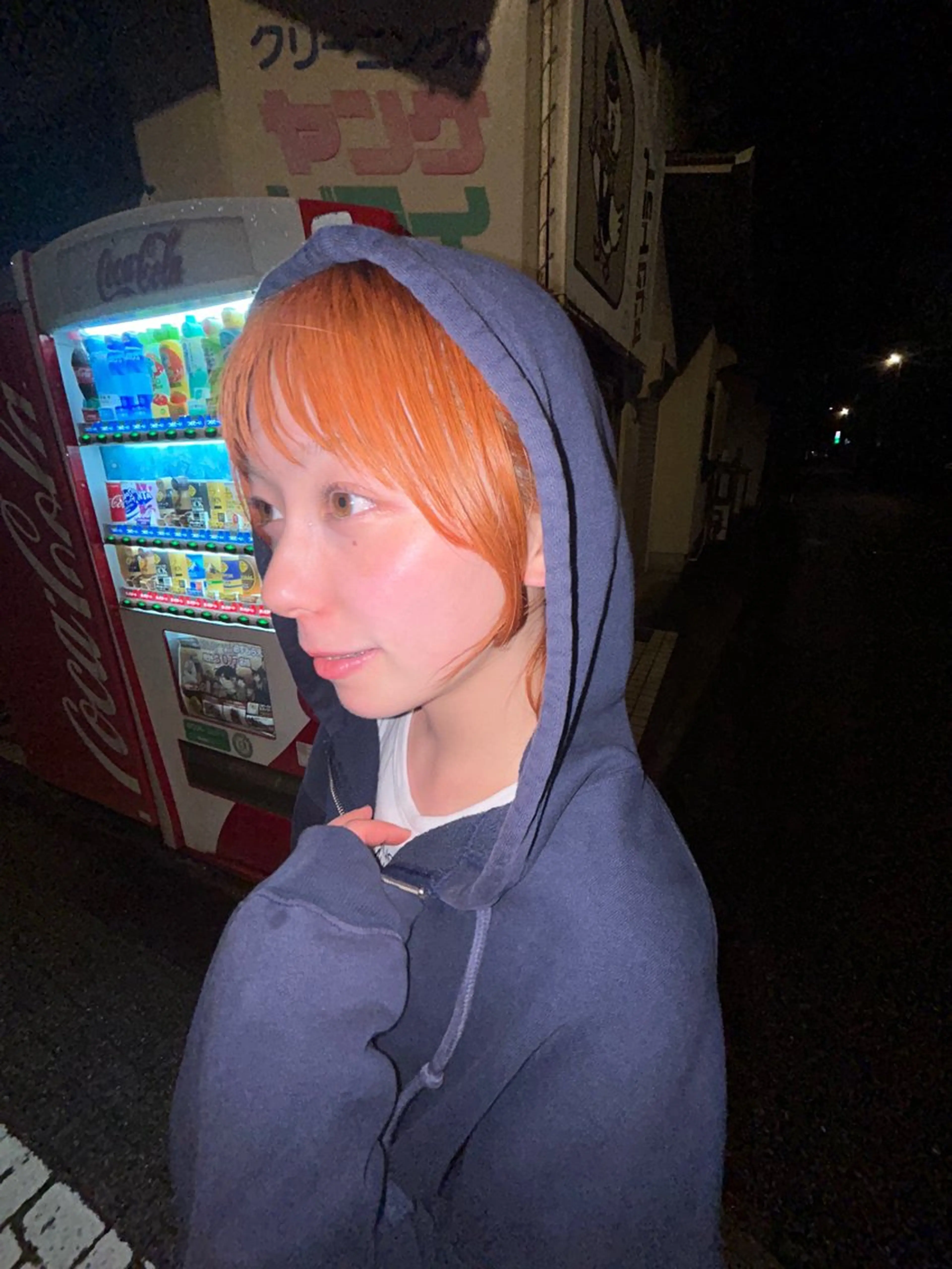セミロング ヘアカラー Alter所属・layer/透明感 ハイトーン/kanaのヘアスタイル