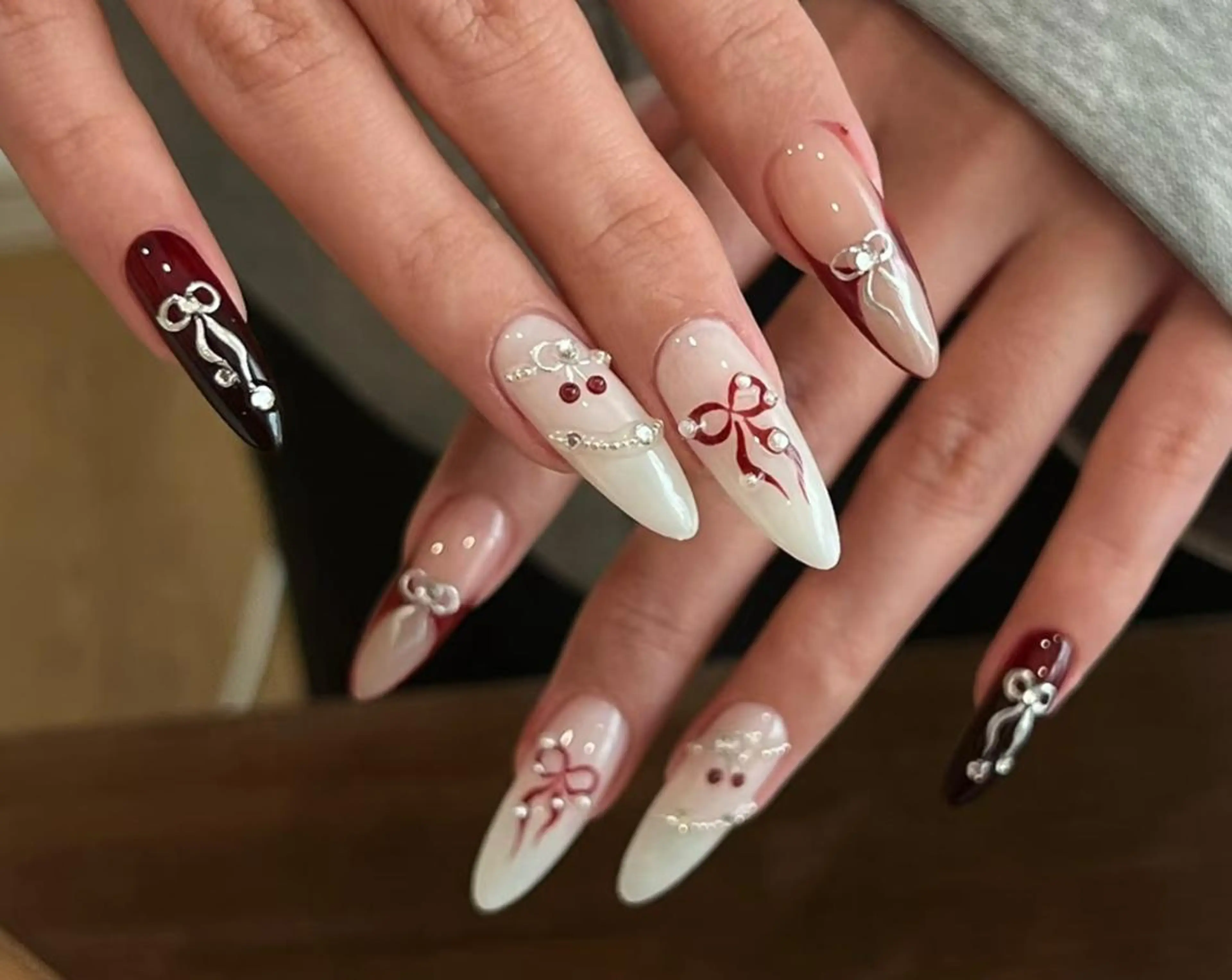 ネイル ハンドネイル 🍑 momo_nailのネイルデザイン