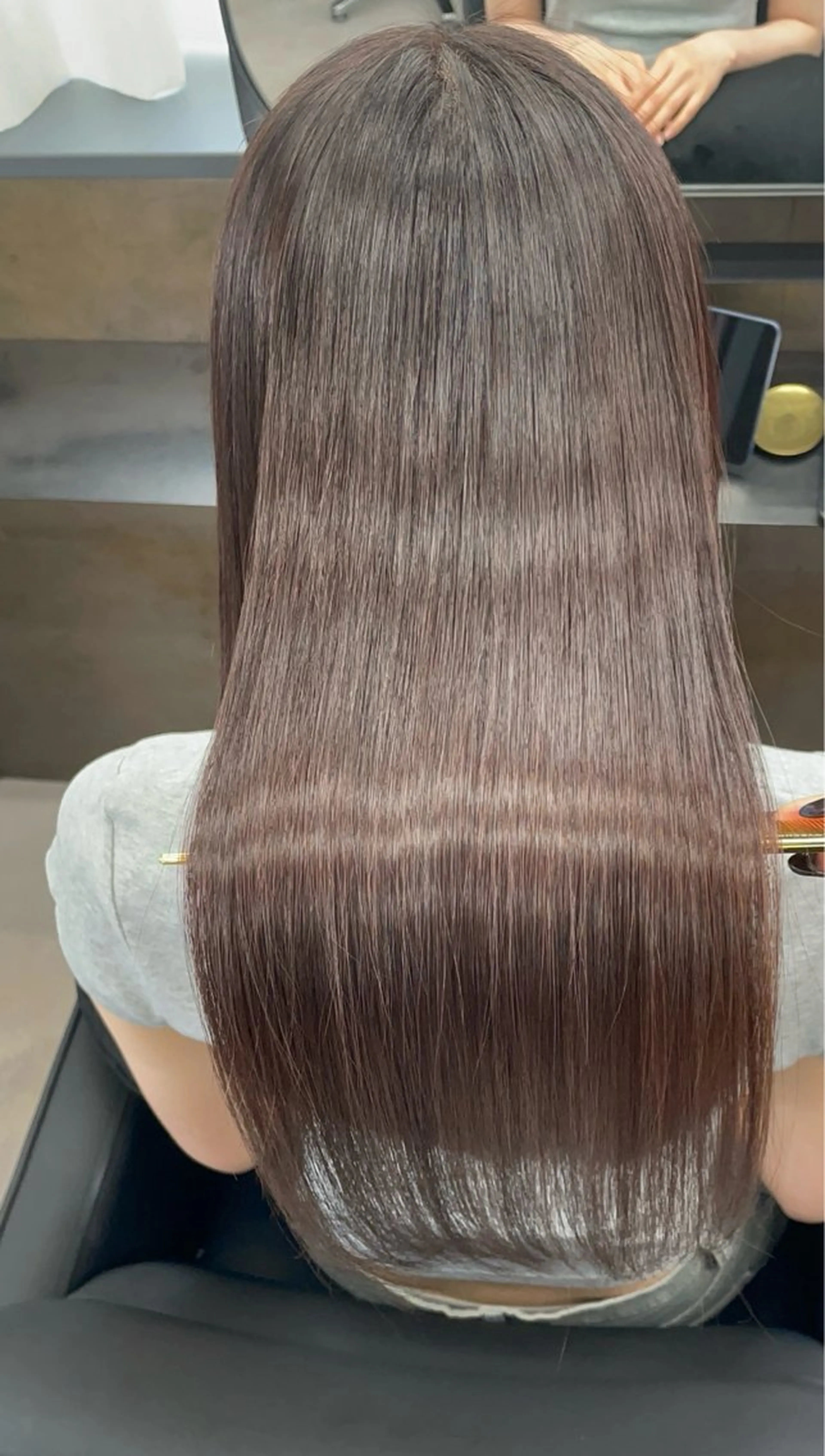 セミロング 半個室サロンyoures hair 髪質改善トリートメント東新宿店所属・榊原 竜弥のヘアスタイル