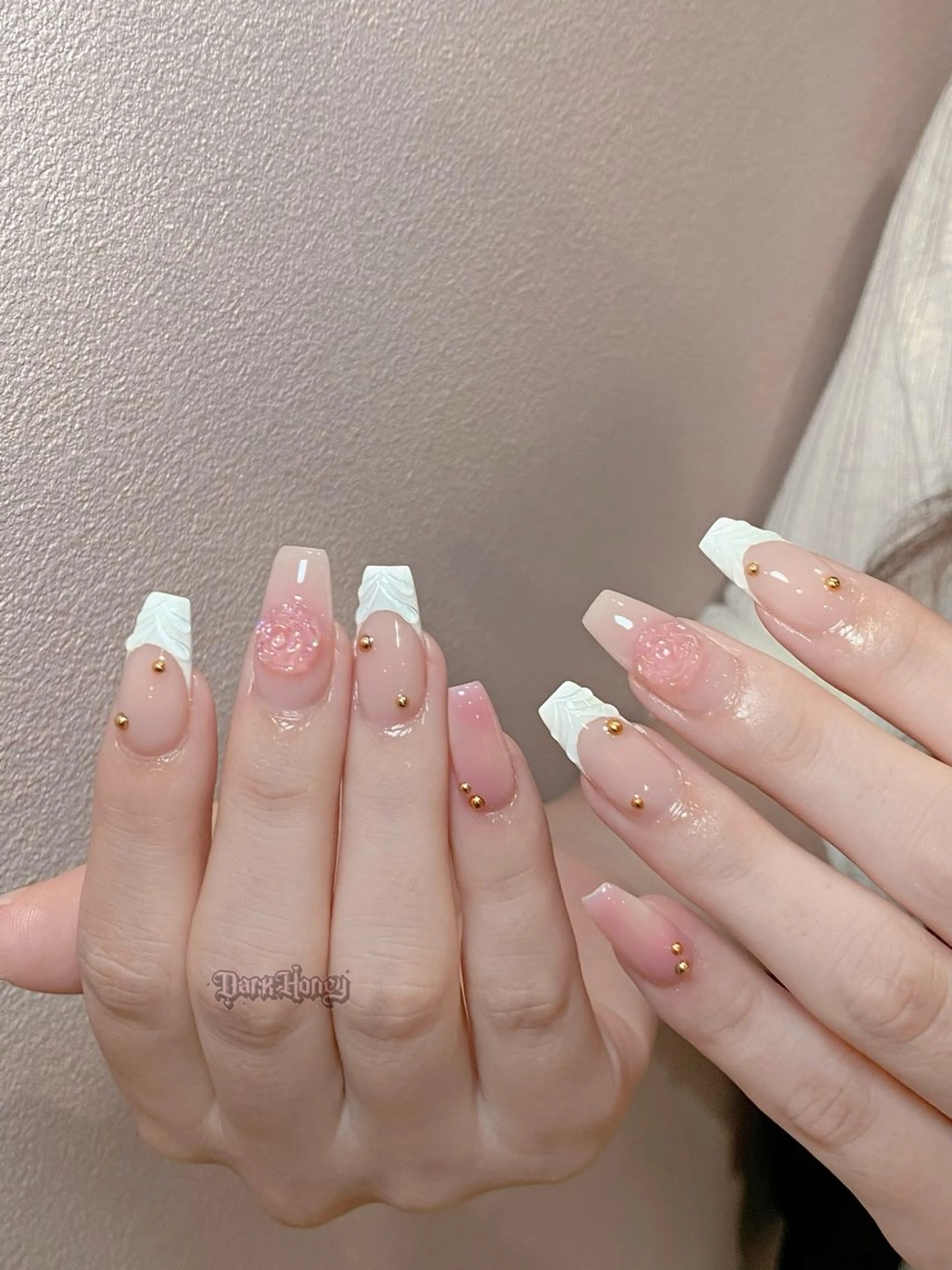 ネイル ハンドネイル ハンドケア DarkHoney 池袋店のネイルデザイン