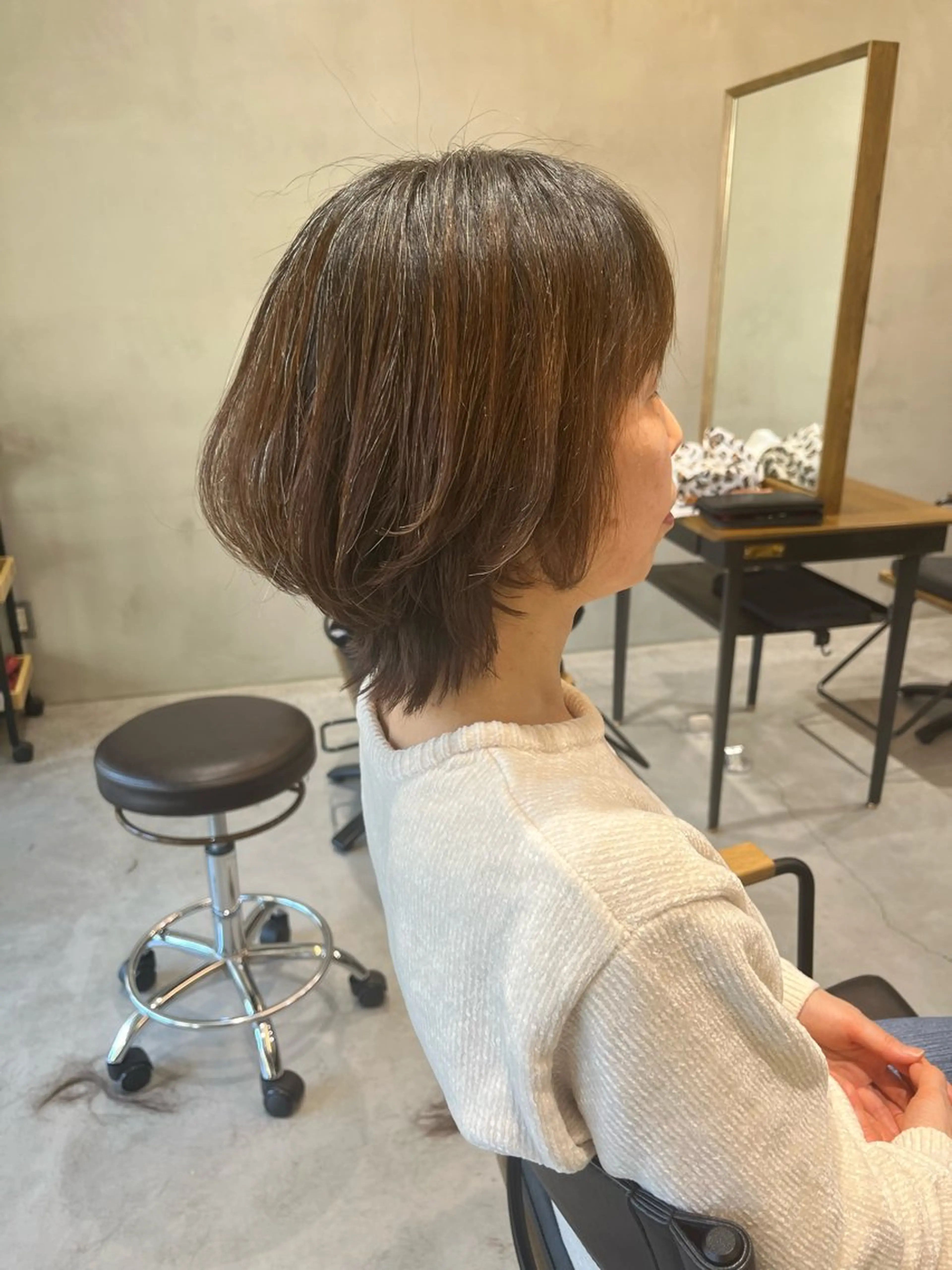 ショート ショートヘア ウルフカット ヘアカラー ラブーケ中川中島店 クラタチカコのヘアスタイル