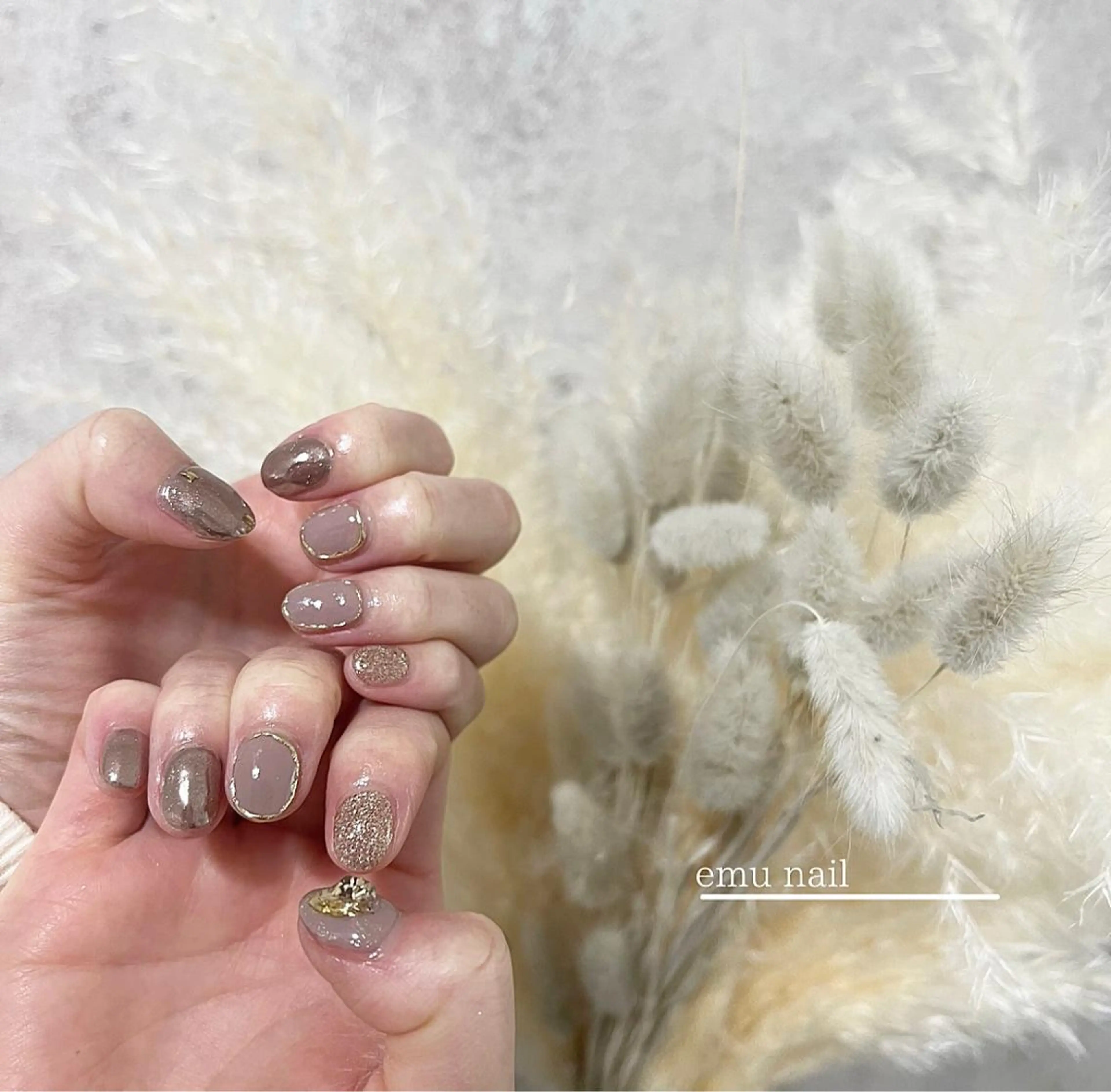 ネイル ミラーネイル ピンク ピンクベージュ 春ネイル emu nailのネイルデザイン