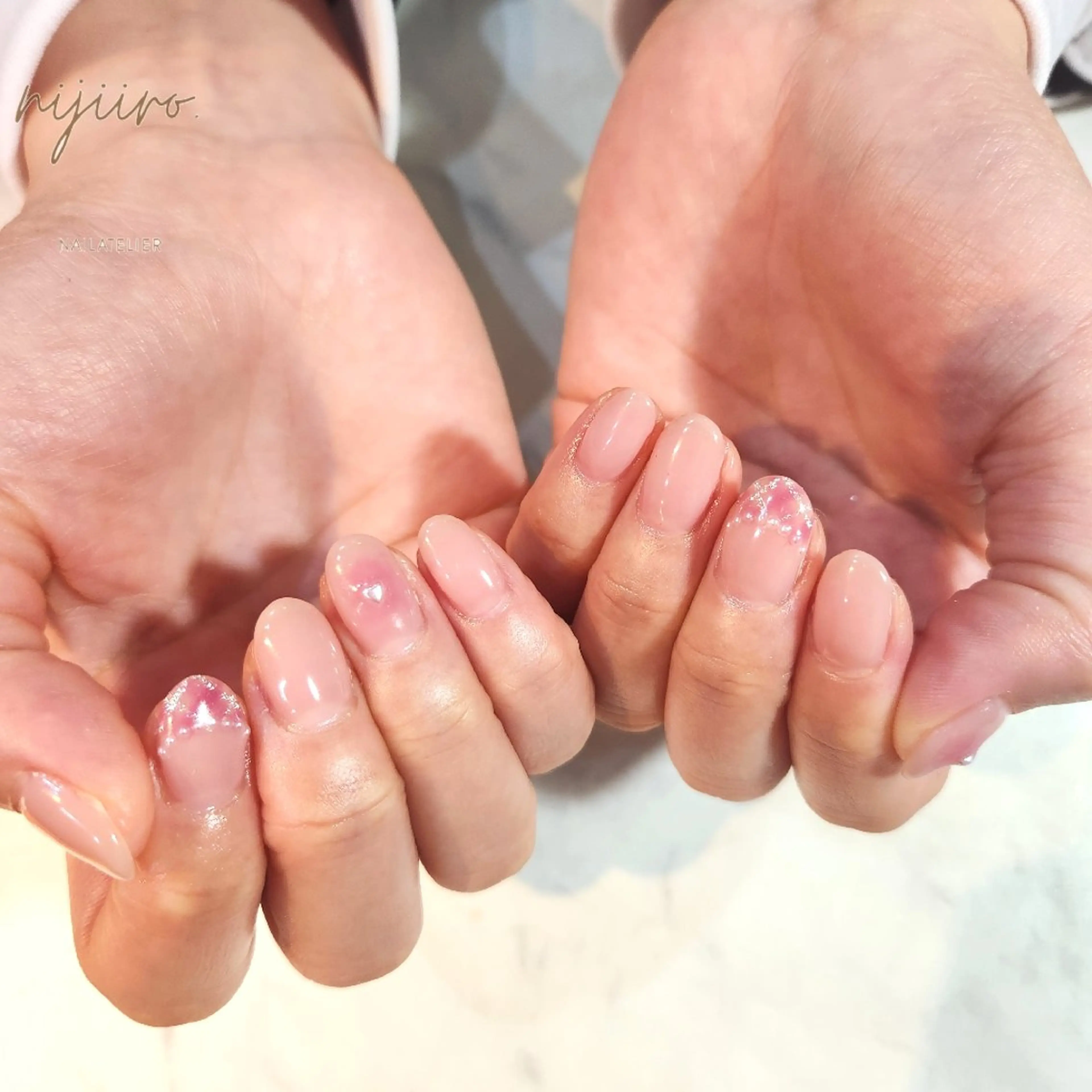 ネイル ハンドネイル nailatelier nijiiro.所属・nijiiro🌈 サトウのネイルデザイン