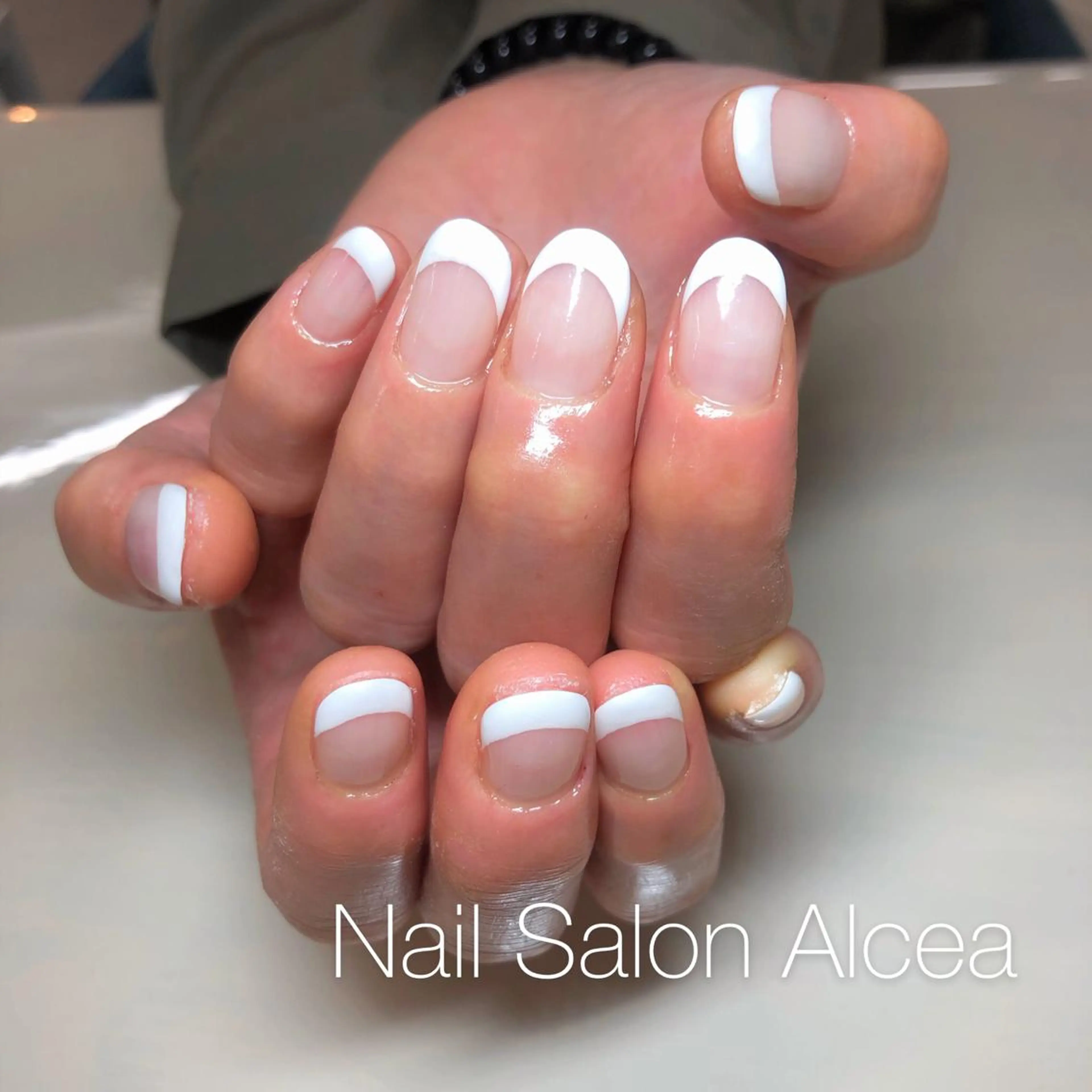 ネイル フレンチネイル CHILO 木村のネイルデザイン