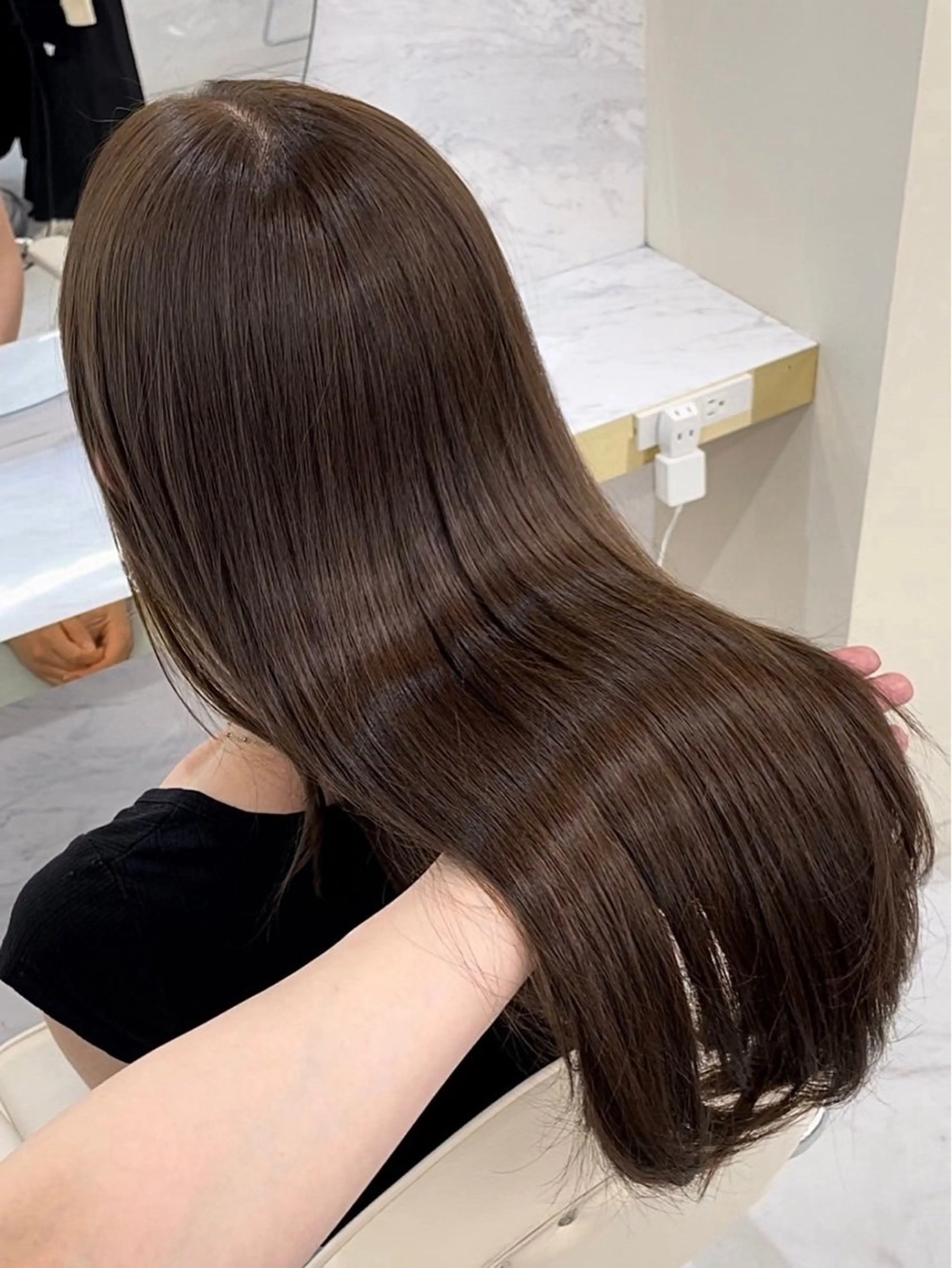 ロング カラー ヘアアレンジ 髪質改善 縮毛矯正 酸性ストレート カット ヘアカラー 縮毛矯正 トリートメント mao透明感カラー 似合わせヘアメイクのヘアスタイル