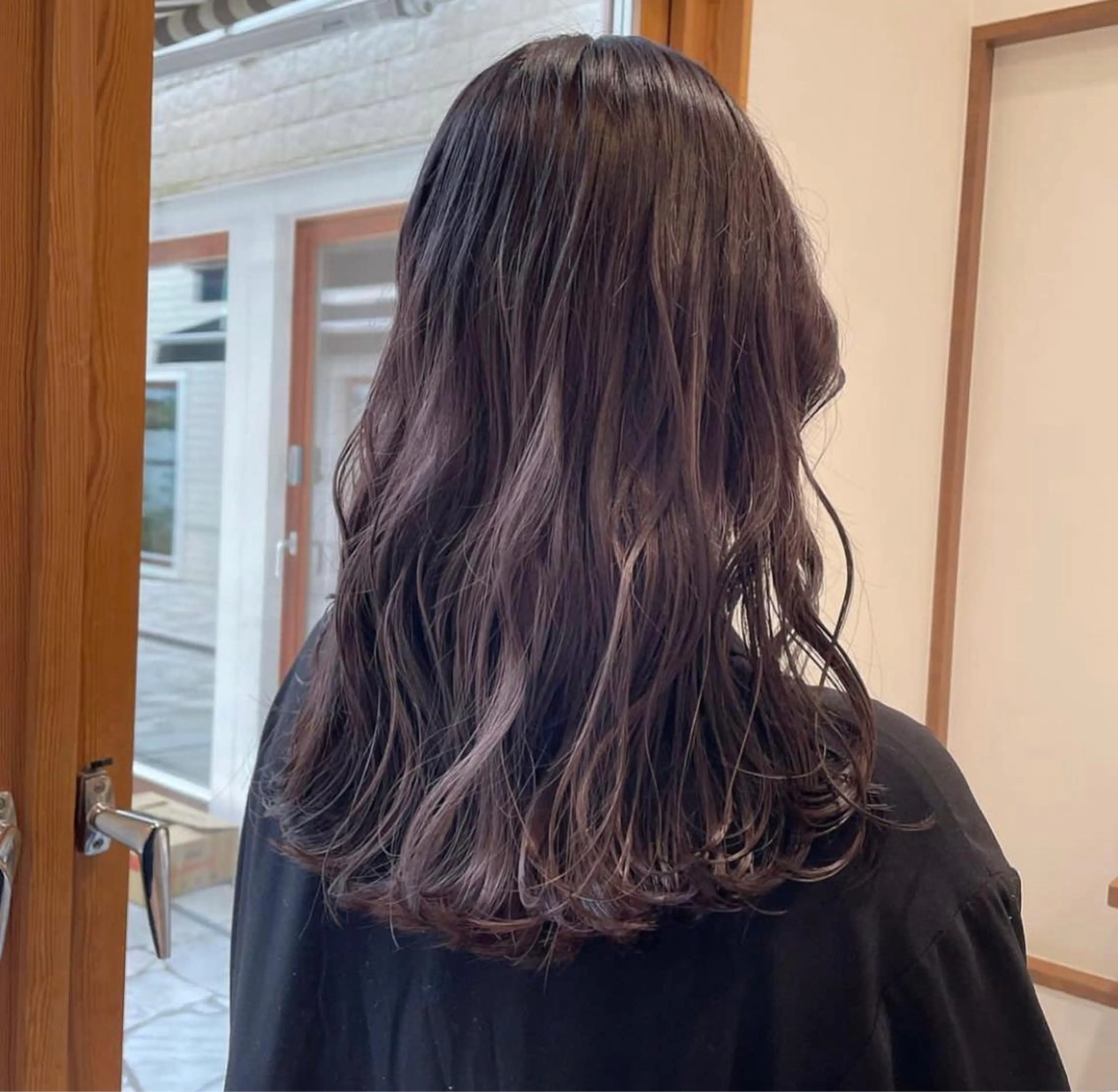 ロング カラー 透明感カラー カット ヘアカラー トリートメント 髪質改善ストレート✨ パーマヘア✨YUKIのヘアスタイル