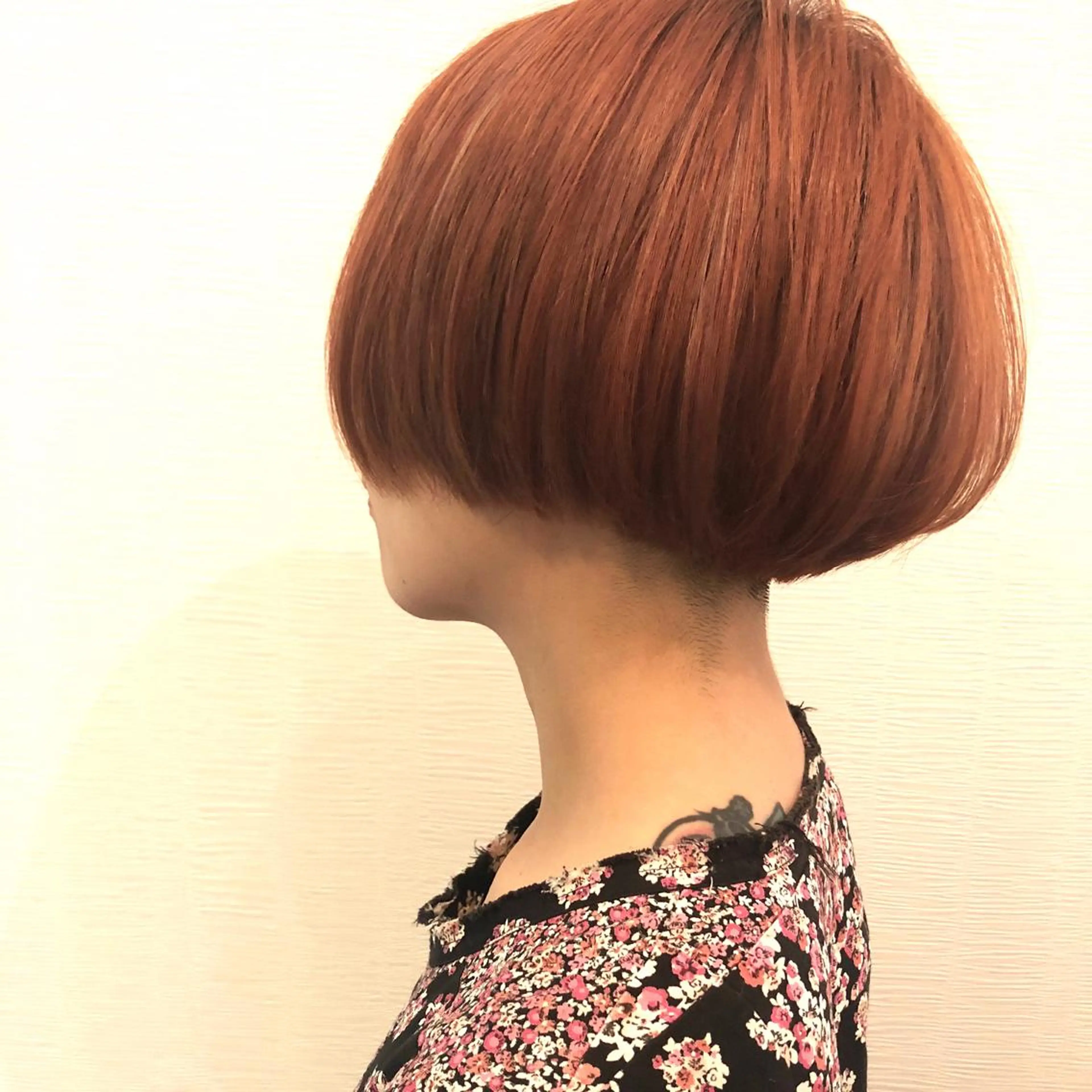 ショート カラー ブリーチ 透明感カラー オレンジ ヘアカラー トリートメント 平川 友希子のヘアスタイル