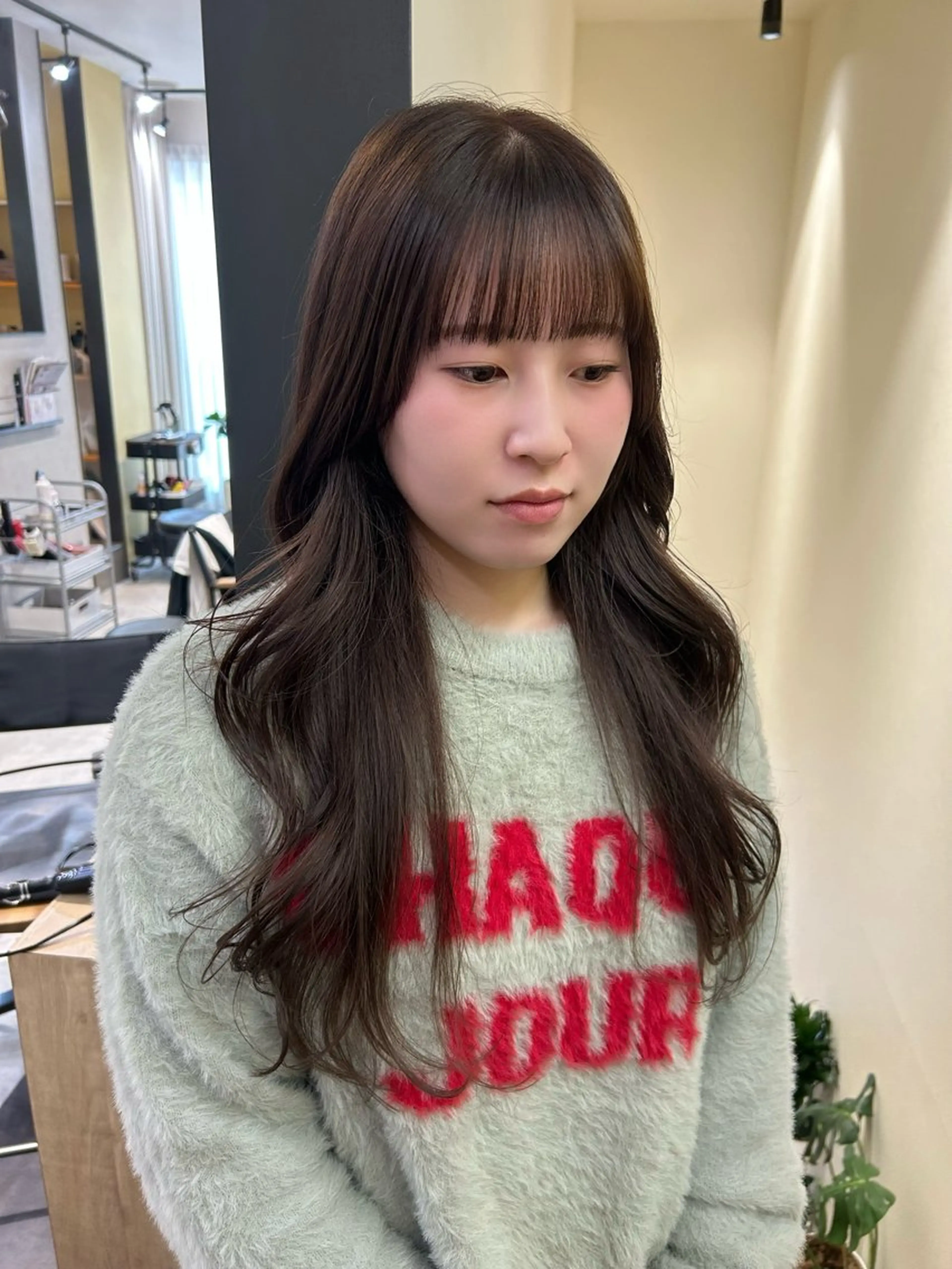 ロング カラー ブラウンカラー チョコレートブラウン カット ヘアカラー トリートメント ハブヘアー ハブヘアーのヘアスタイル