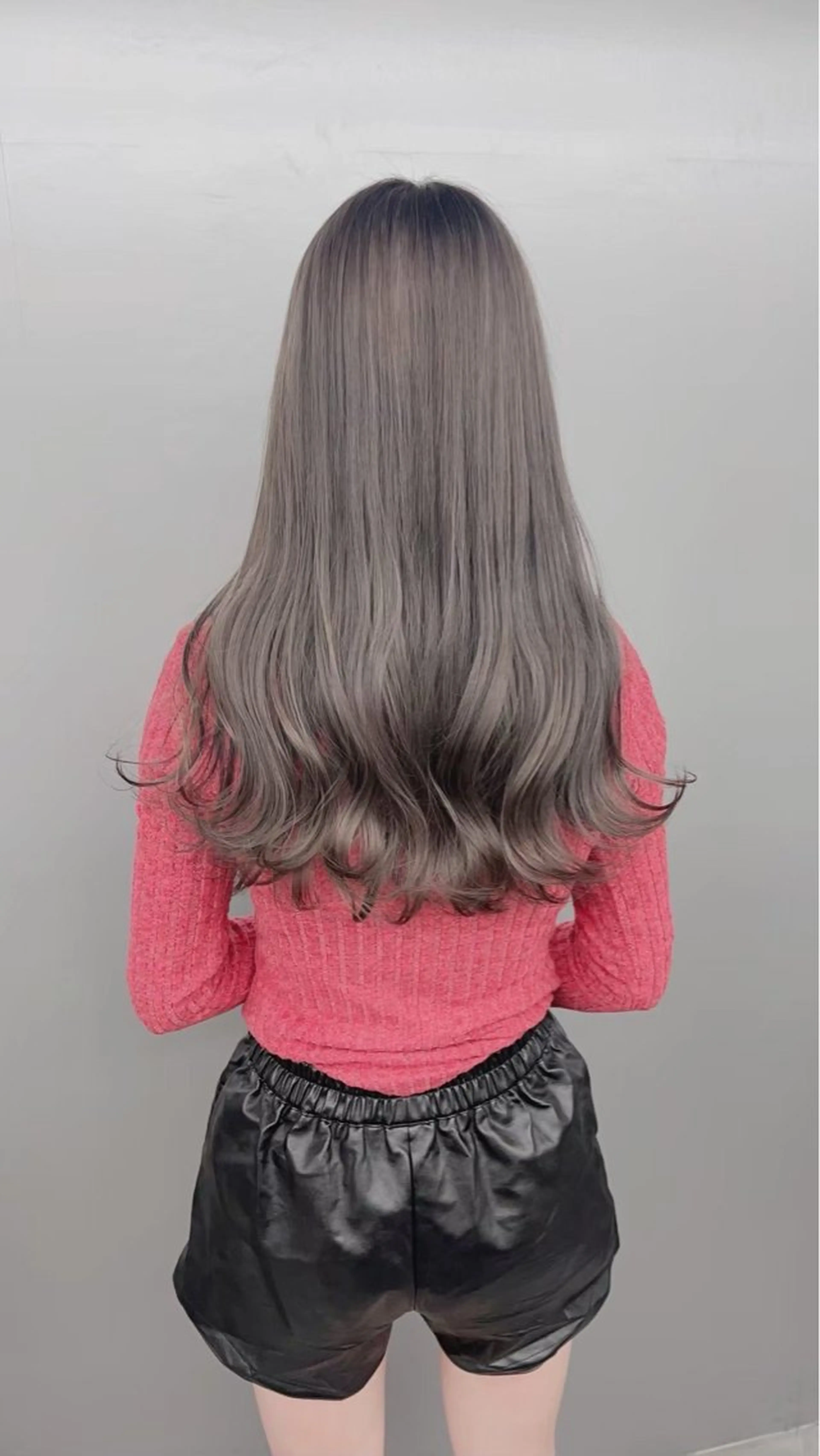 カラー 透明感♡グレージュ♡ ミルクティー井川勝輝のヘアスタイル