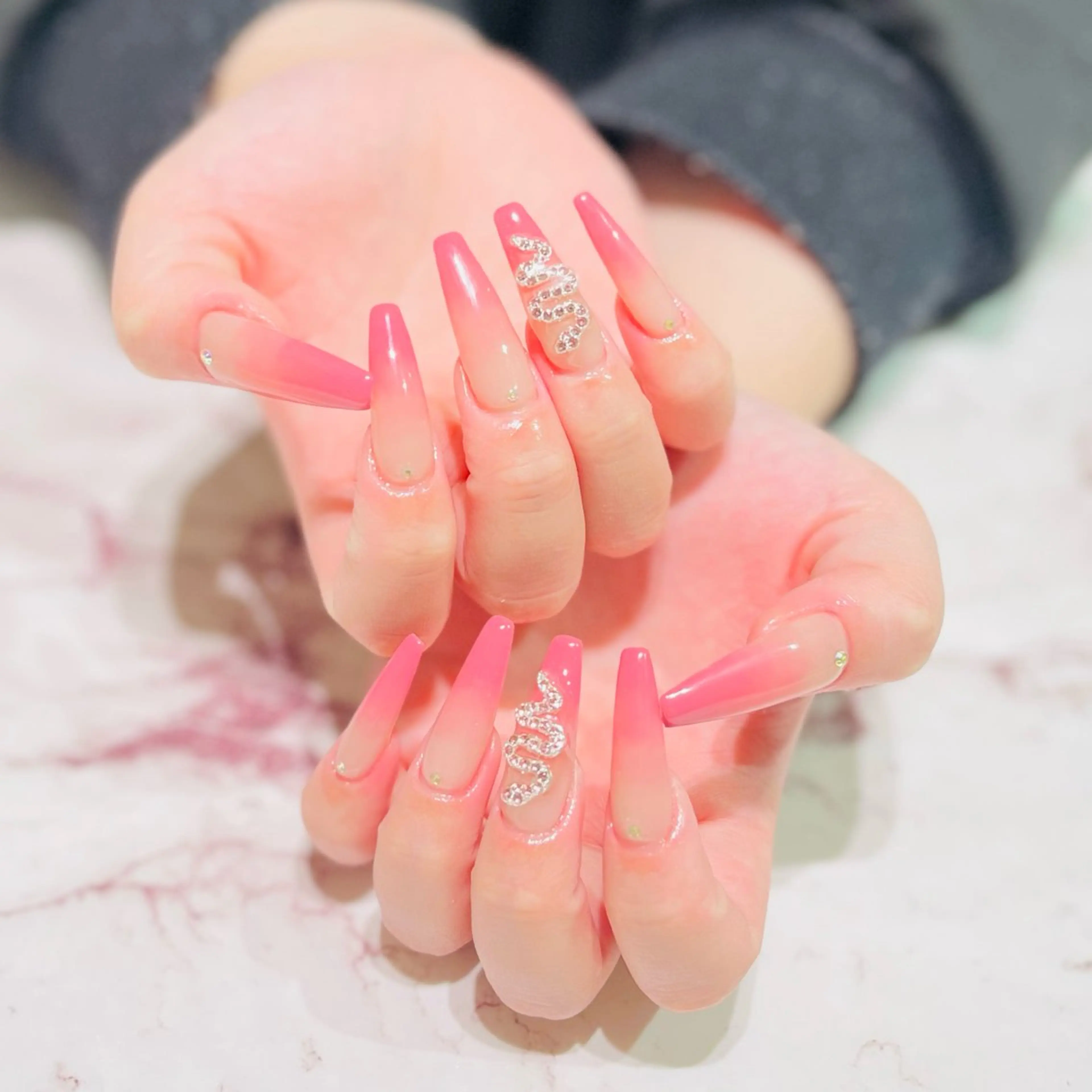 ネイル ハンドネイル Hair removal & Beauty salon Produce by Lucia所属・nail salon Luciaのネイルデザイン