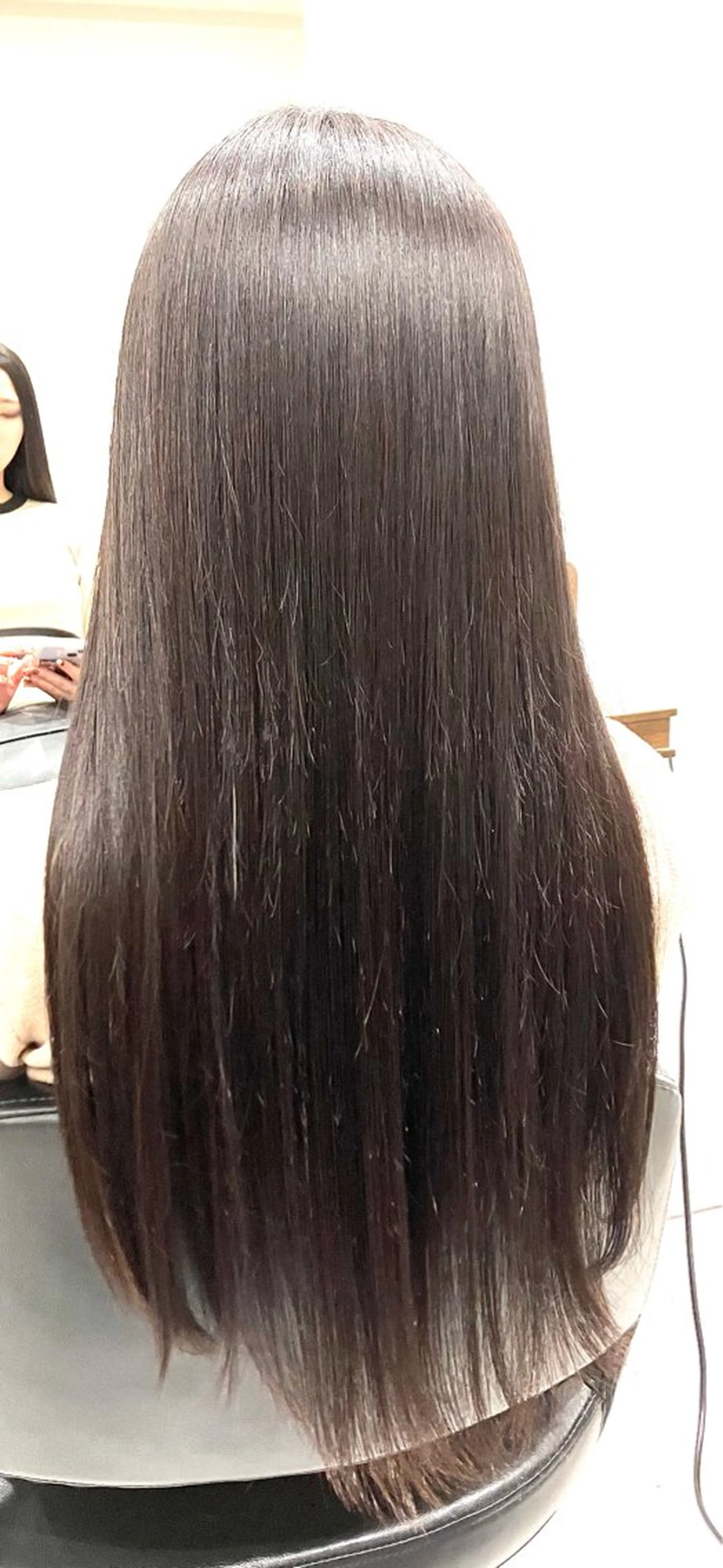 ロング 縮毛矯正 🌟練馬の ケンシロウ⭐️のヘアスタイル