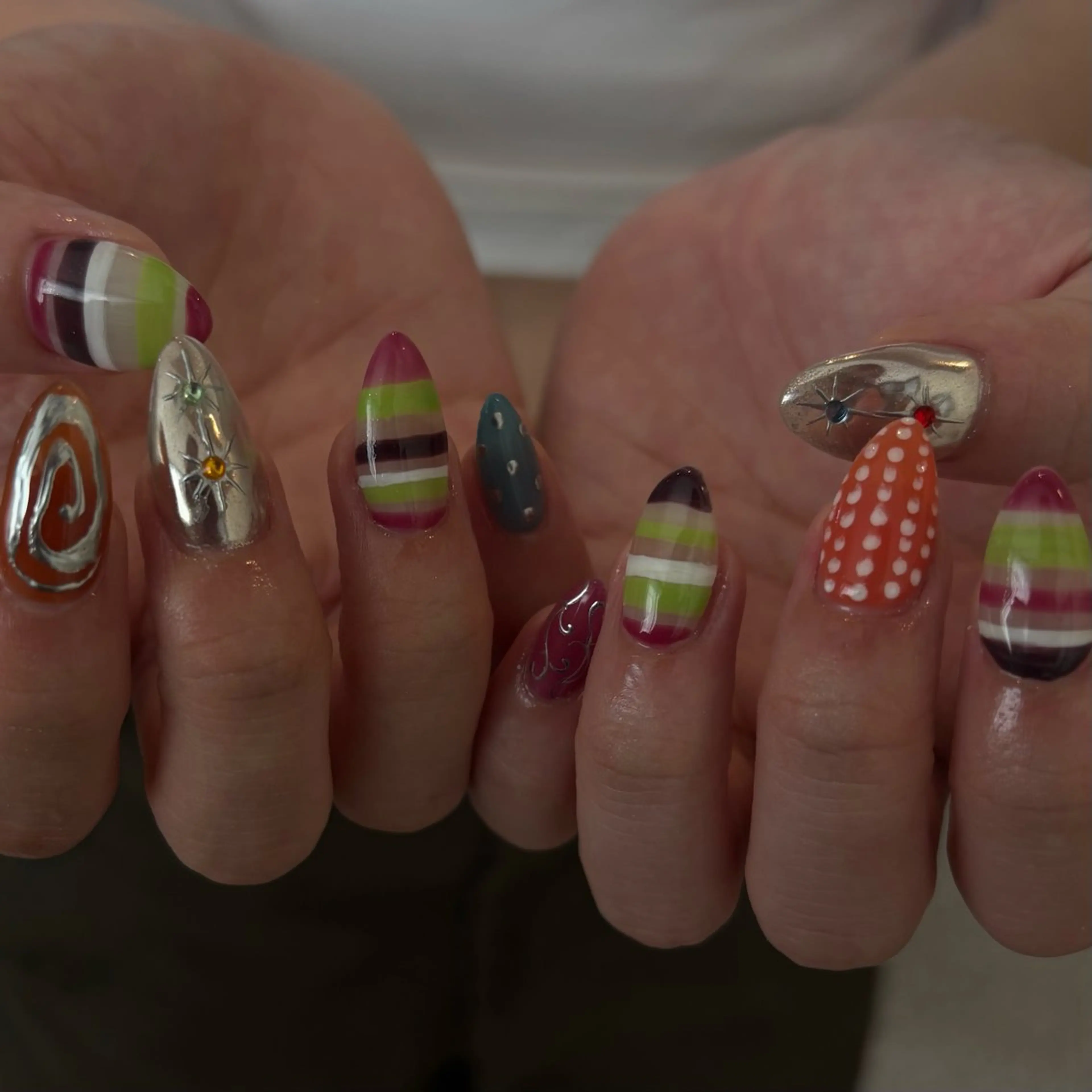 ネイル ハンドネイル 個性派ニュアンス ネイル Nao.のネイルデザイン