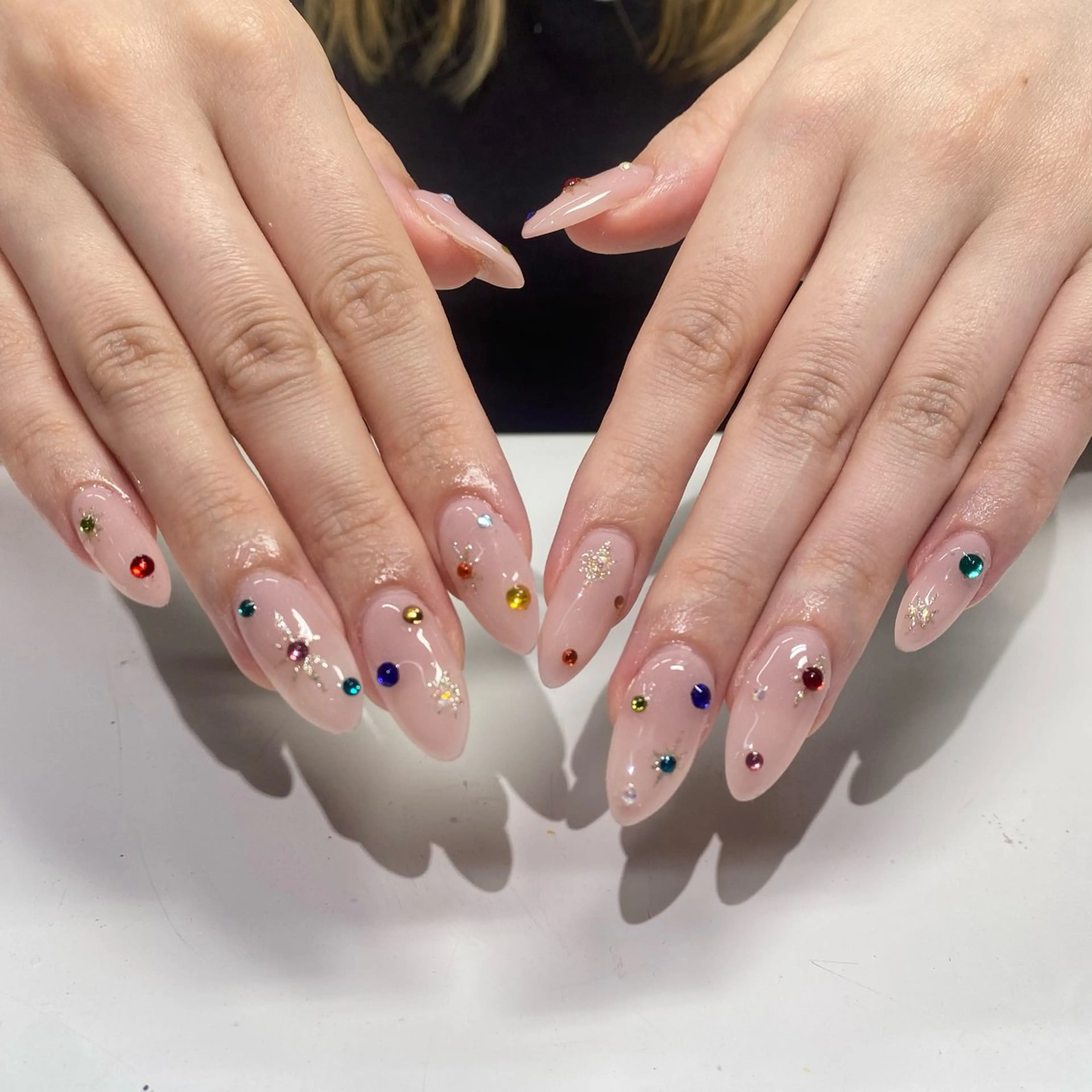 ネイル ストーンネイル ハンドネイル yuuka 🌙WOLTOKYOのネイルデザイン