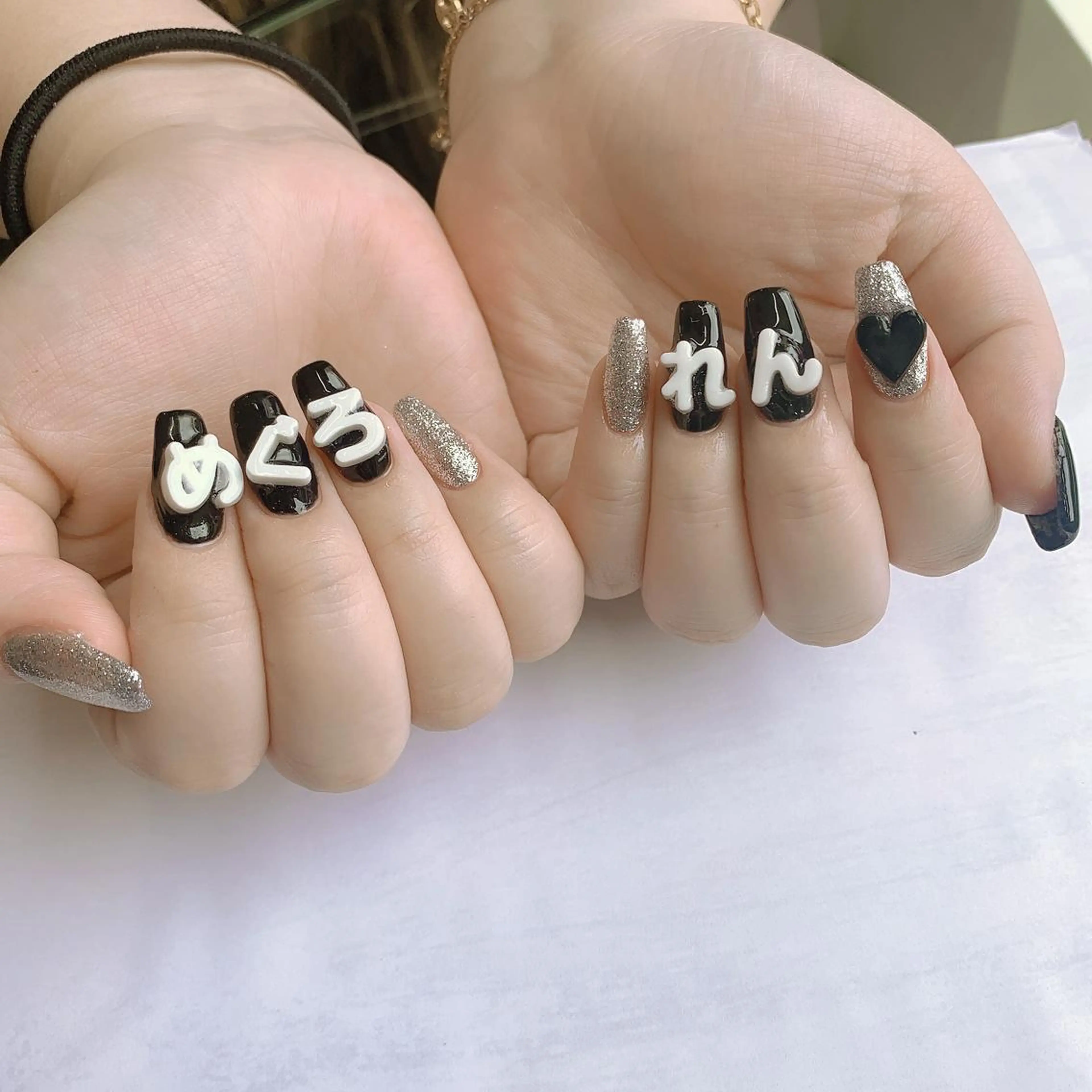 ネイル 持ち込み ハンドネイル フットネイル Adite nailのネイルデザイン