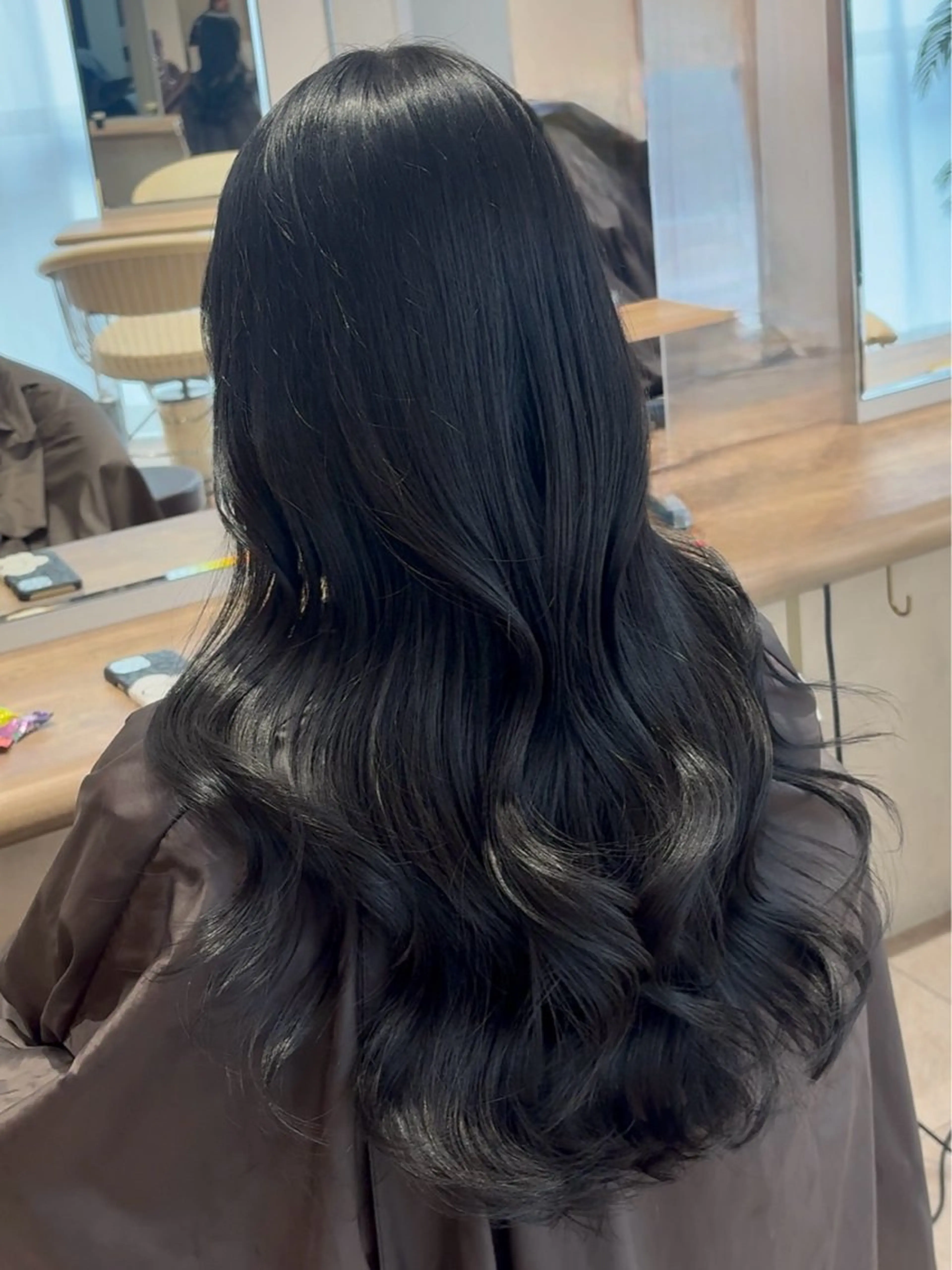 ロング カラー 黒髪 ブルーカラー ブルーブラック レイヤーカット カット ヘアカラー トリートメント Hina/なりたいが 叶う韓国ヘア❤️のヘアスタイル