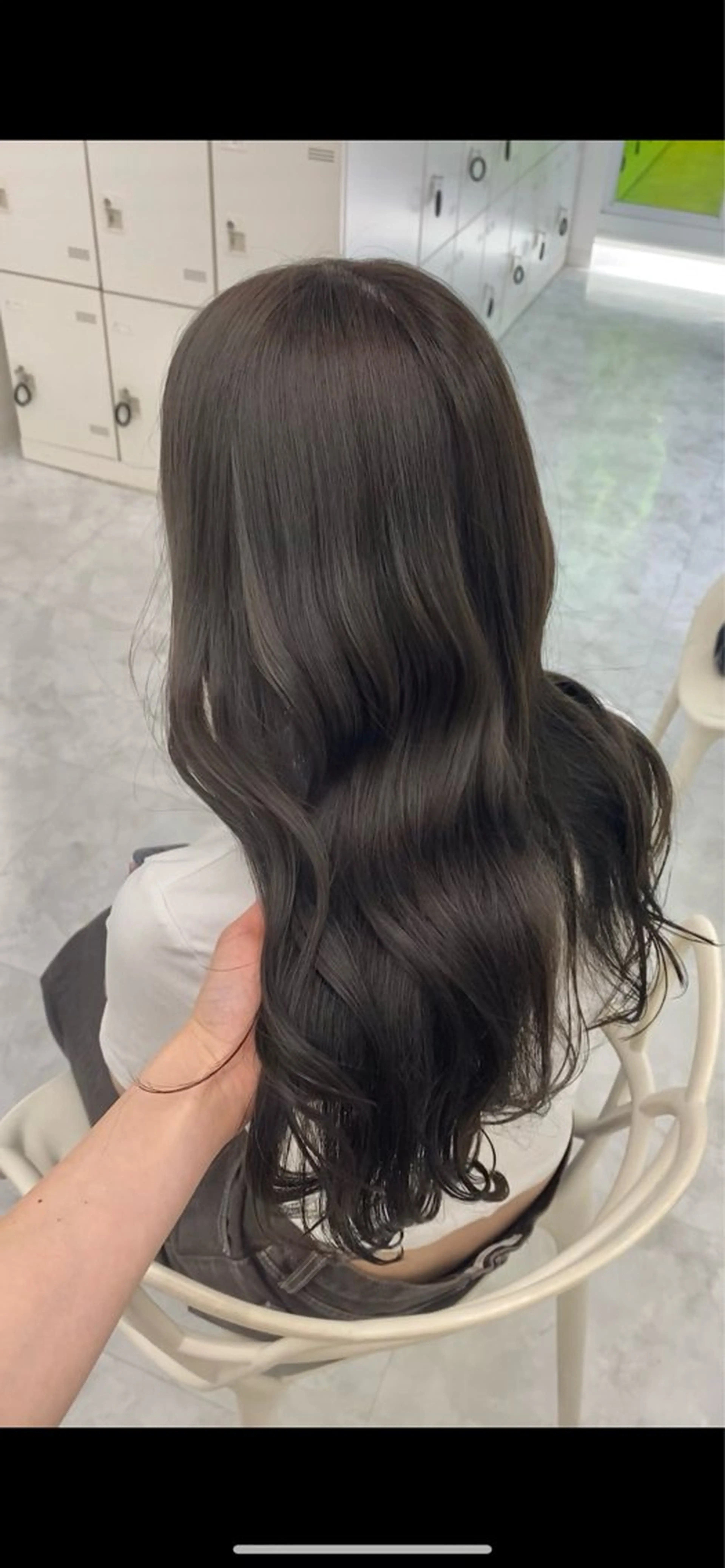 ロング ヘアカラー 🤍透明感グレージュ オリーブ🤍RINのヘアスタイル