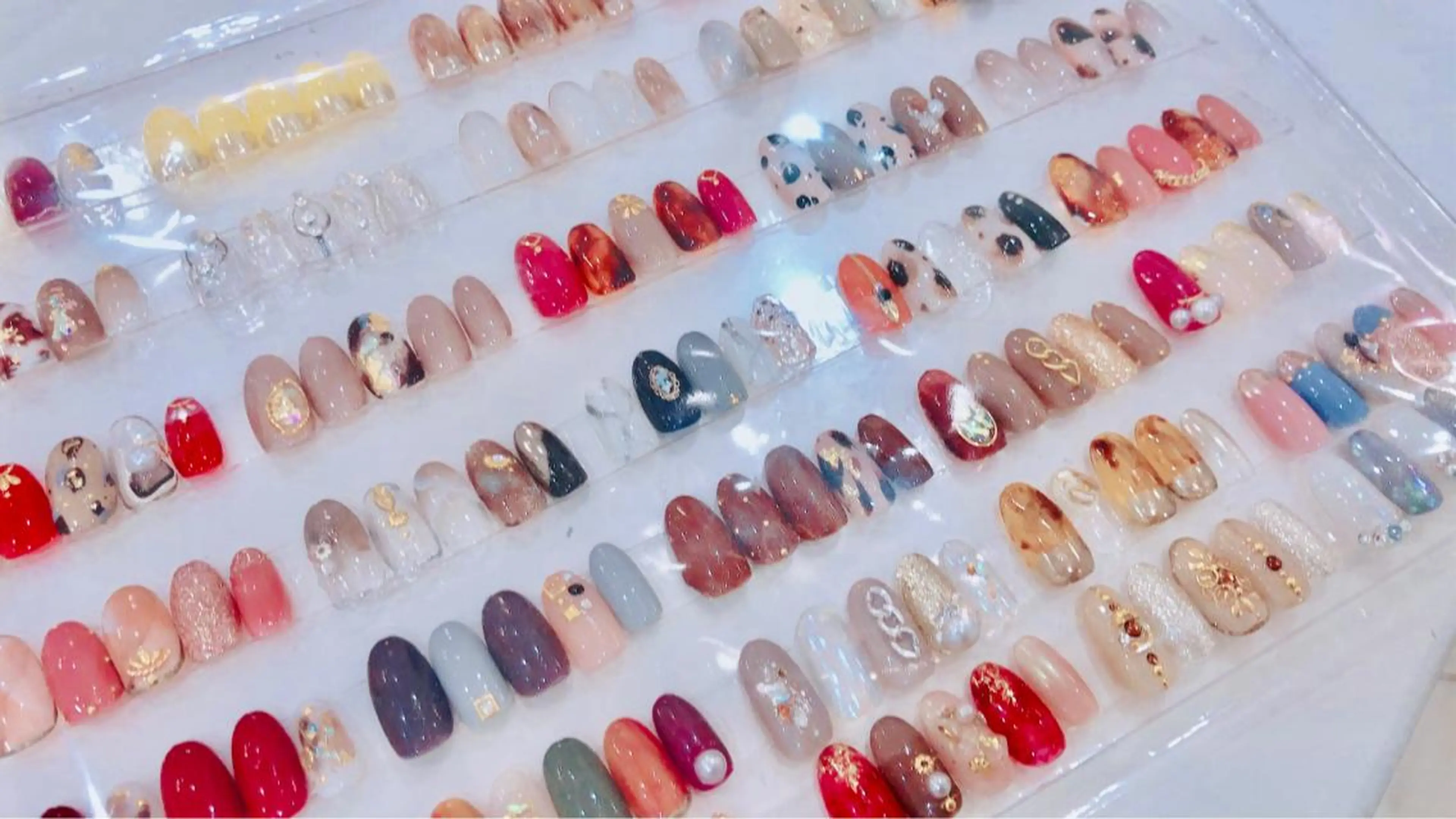 ネイル nailist Naomiのネイルデザイン
