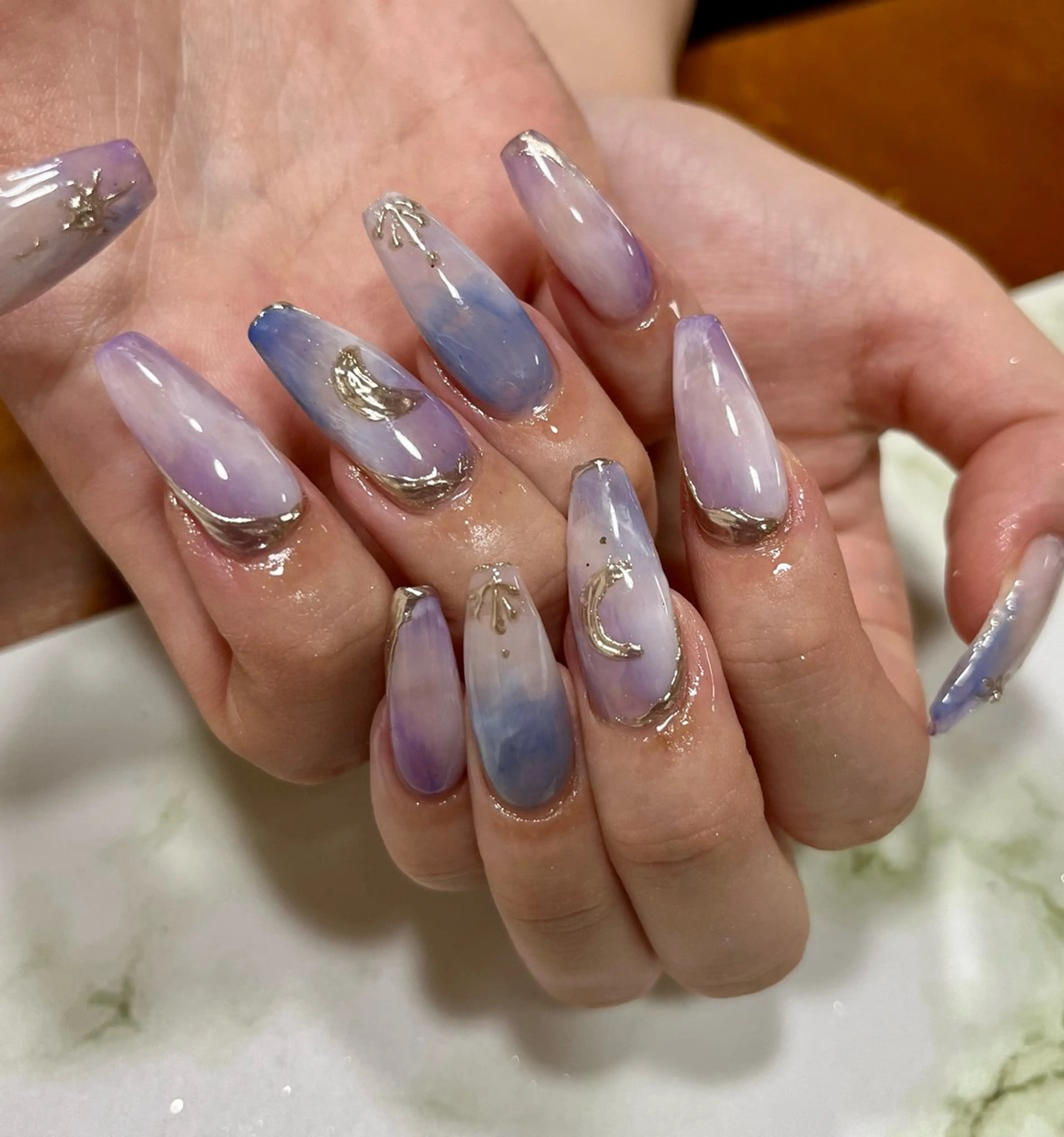 ネイル ロングネイル ALAN nail MINAMIのネイルデザイン
