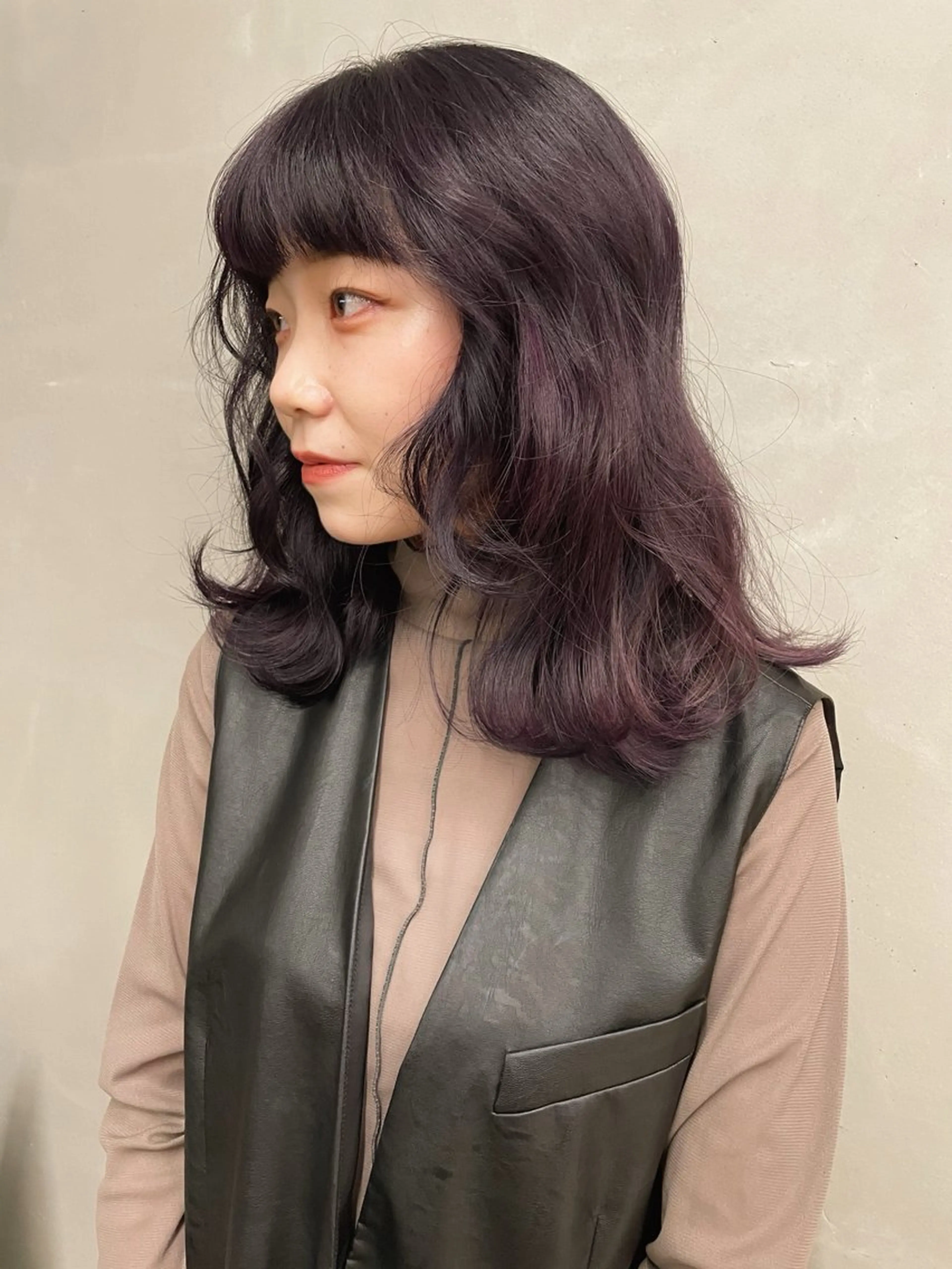 ミディアム カラー ラベンダーカラー カット ヘアカラー トリートメント センスをお届けします 大谷将生INFPのヘアスタイル