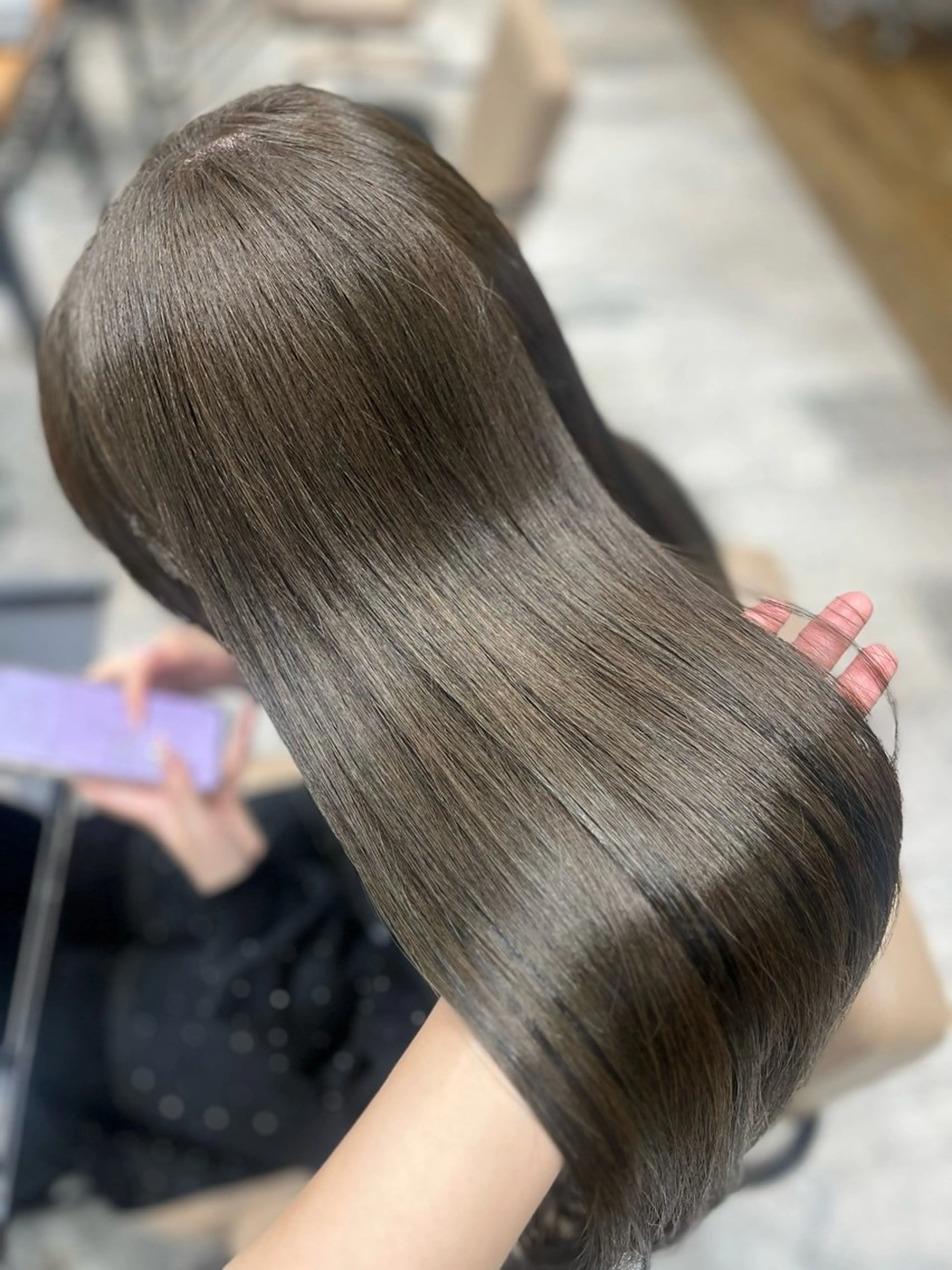 カラー ブラウンカラー 透明感カラー グレージュ ヘアカラー トリートメント AFLOAT RUVUA所属・艶カラー 🌼さきえのヘアスタイル