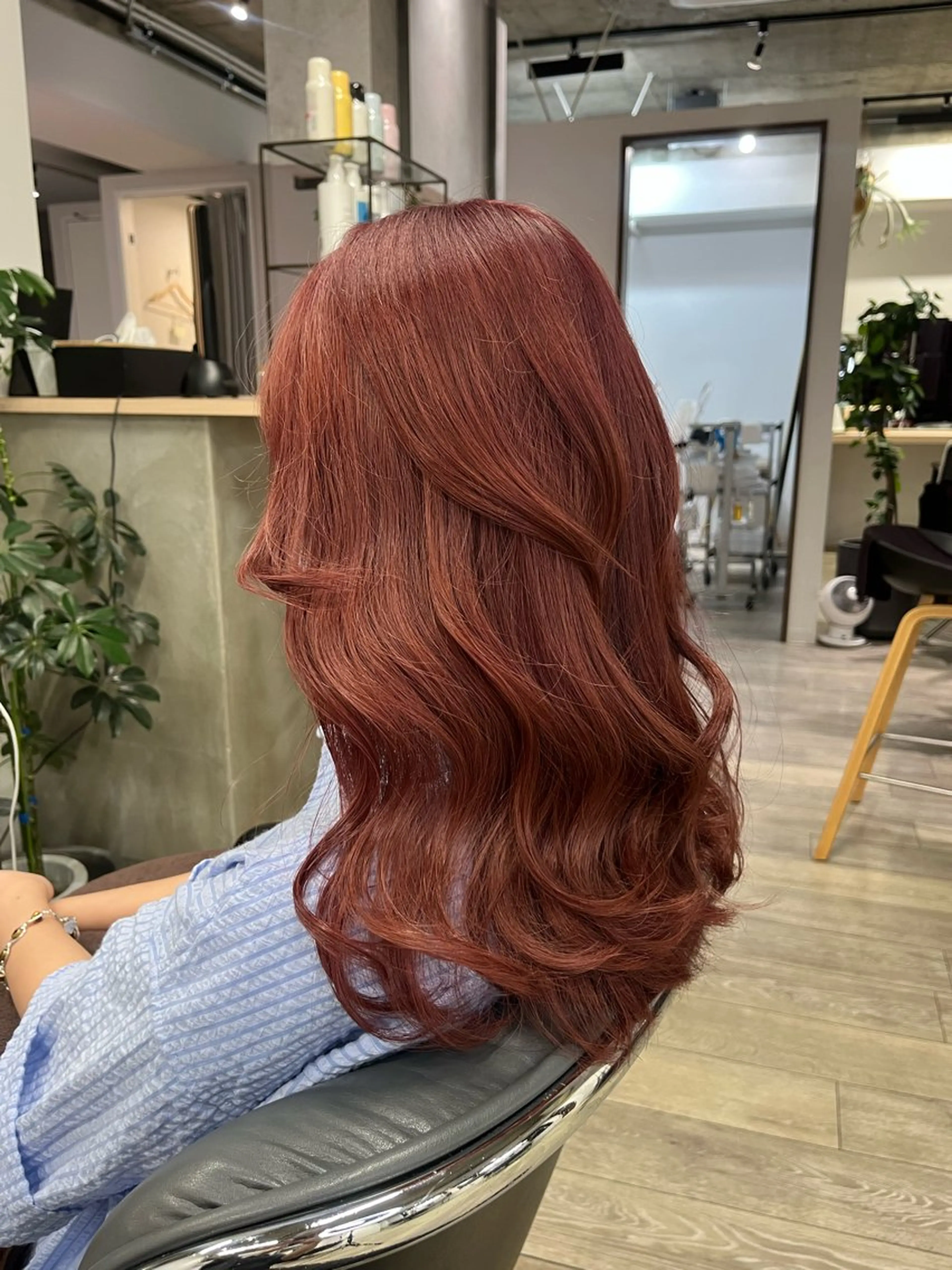 セミロング 髪質改善 トリートメント ヘアカラー LOOPA by museum所属・JIN/暖色カラー /髪質改善/艶髪のヘアスタイル
