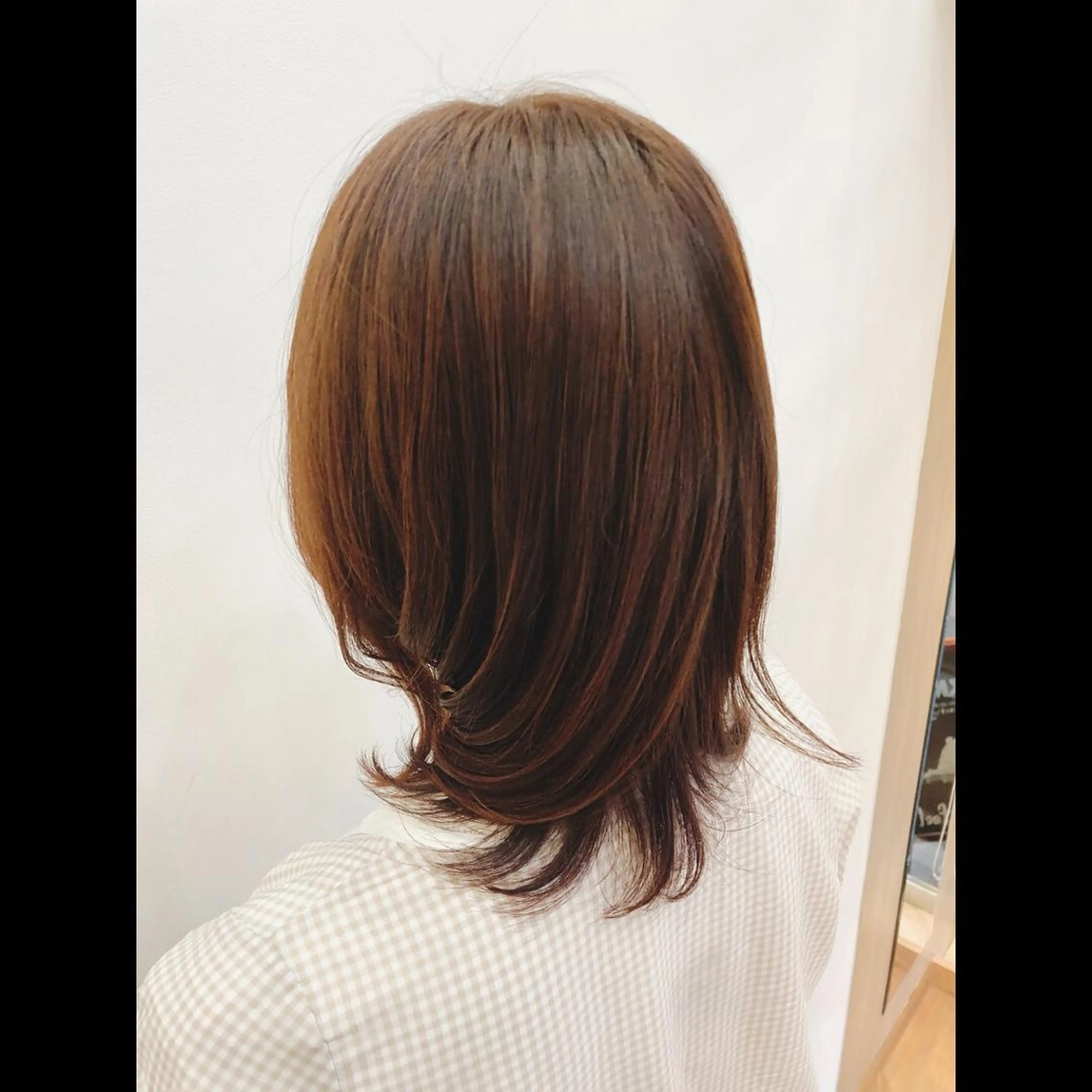 ミディアム カラー アッシュ ブリーチ インナーカラー ブリーチなしカラー オレンジ kawabe maikoのヘアスタイル