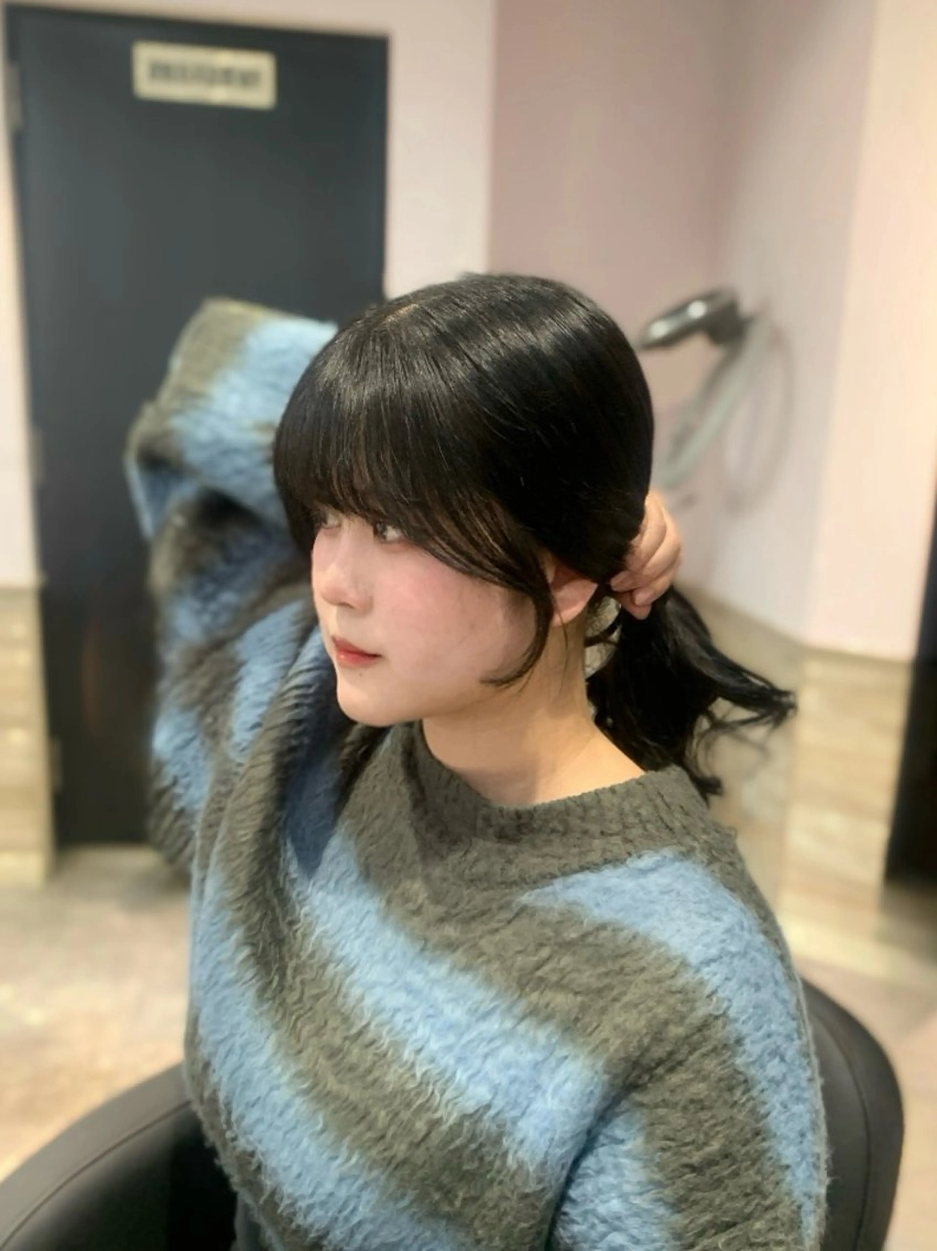 セミロング カット トリートメント shes茶屋町アリサ 🎀顔周り×韓国風のヘアスタイル