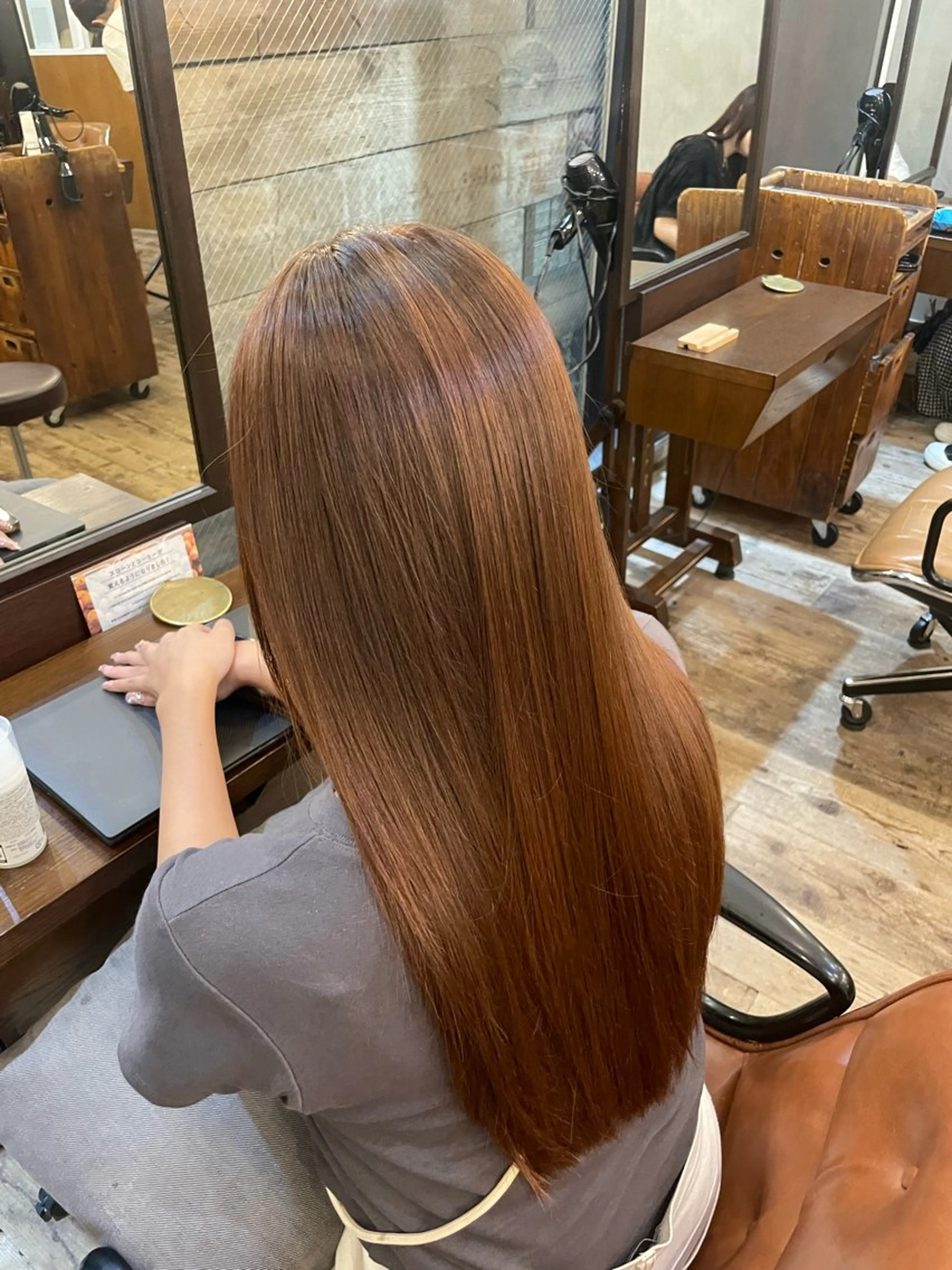 ロング 🍁ハイトーンカラー 無料🍁陸来のヘアスタイル