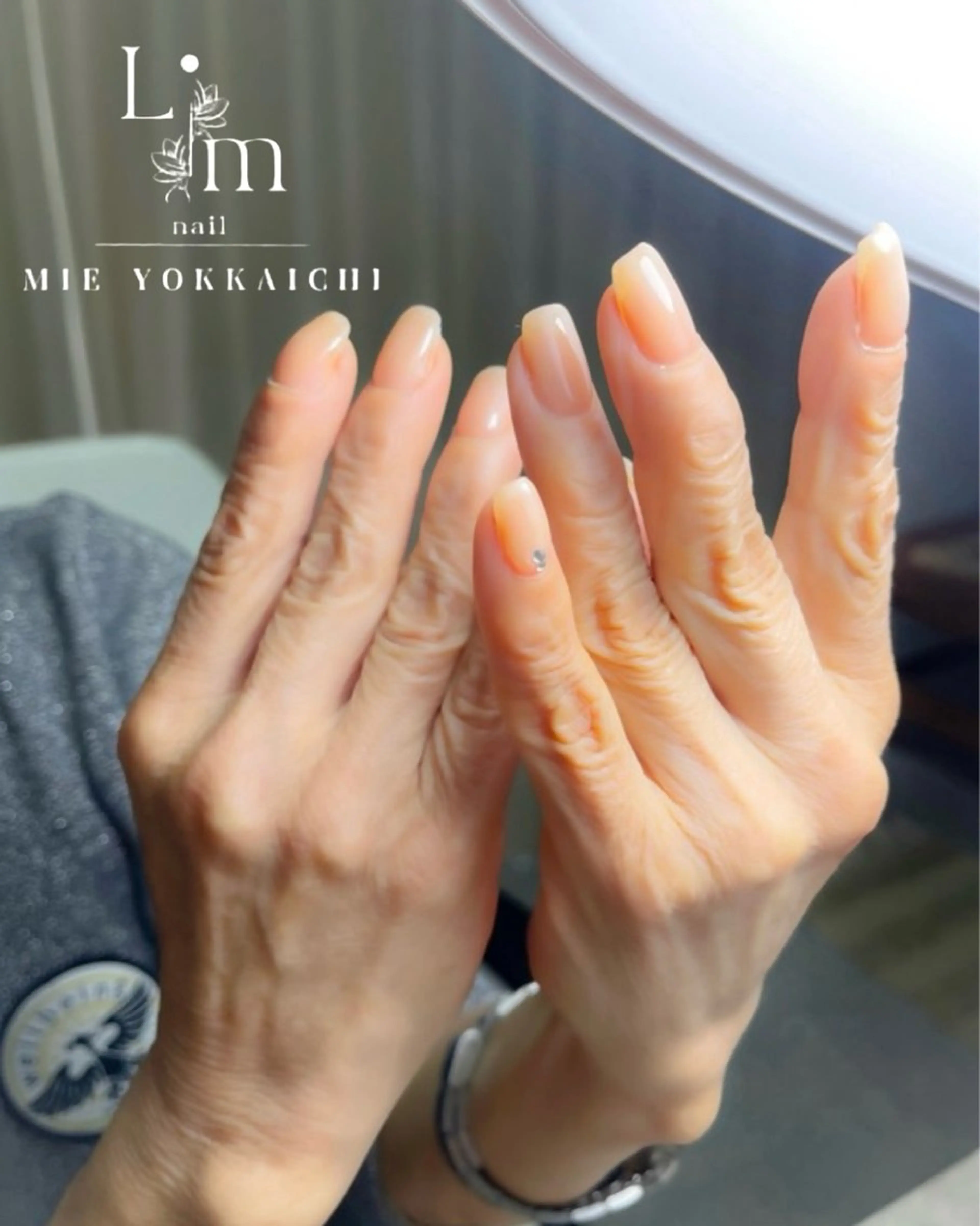ネイル ワンカラーネイル ストーンネイル Li.m nail (リム ネイル)所属・Li.m nail リム ネイルのネイルデザイン