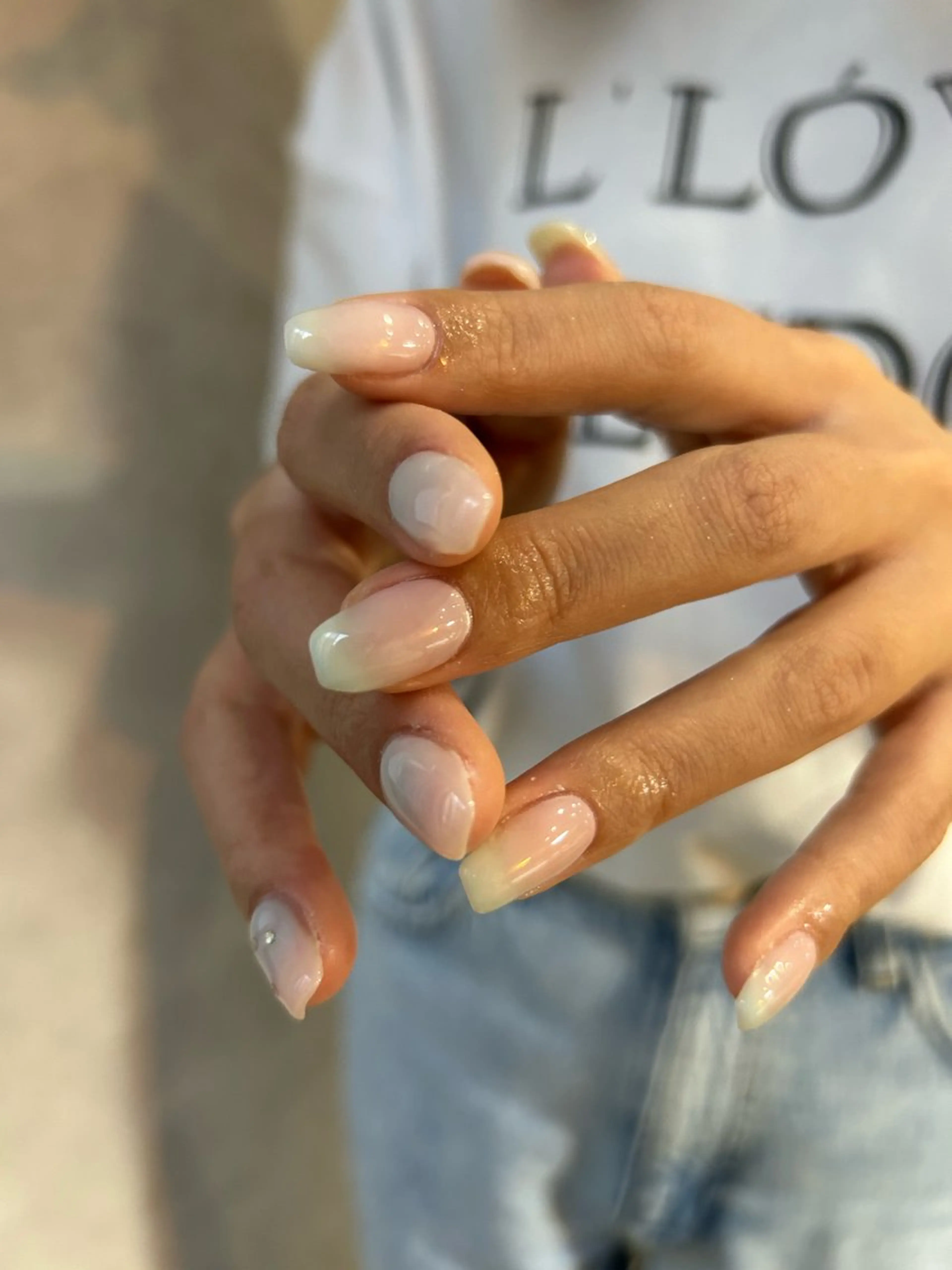 ネイル 水色 ピンク Etel atelier.のネイルデザイン