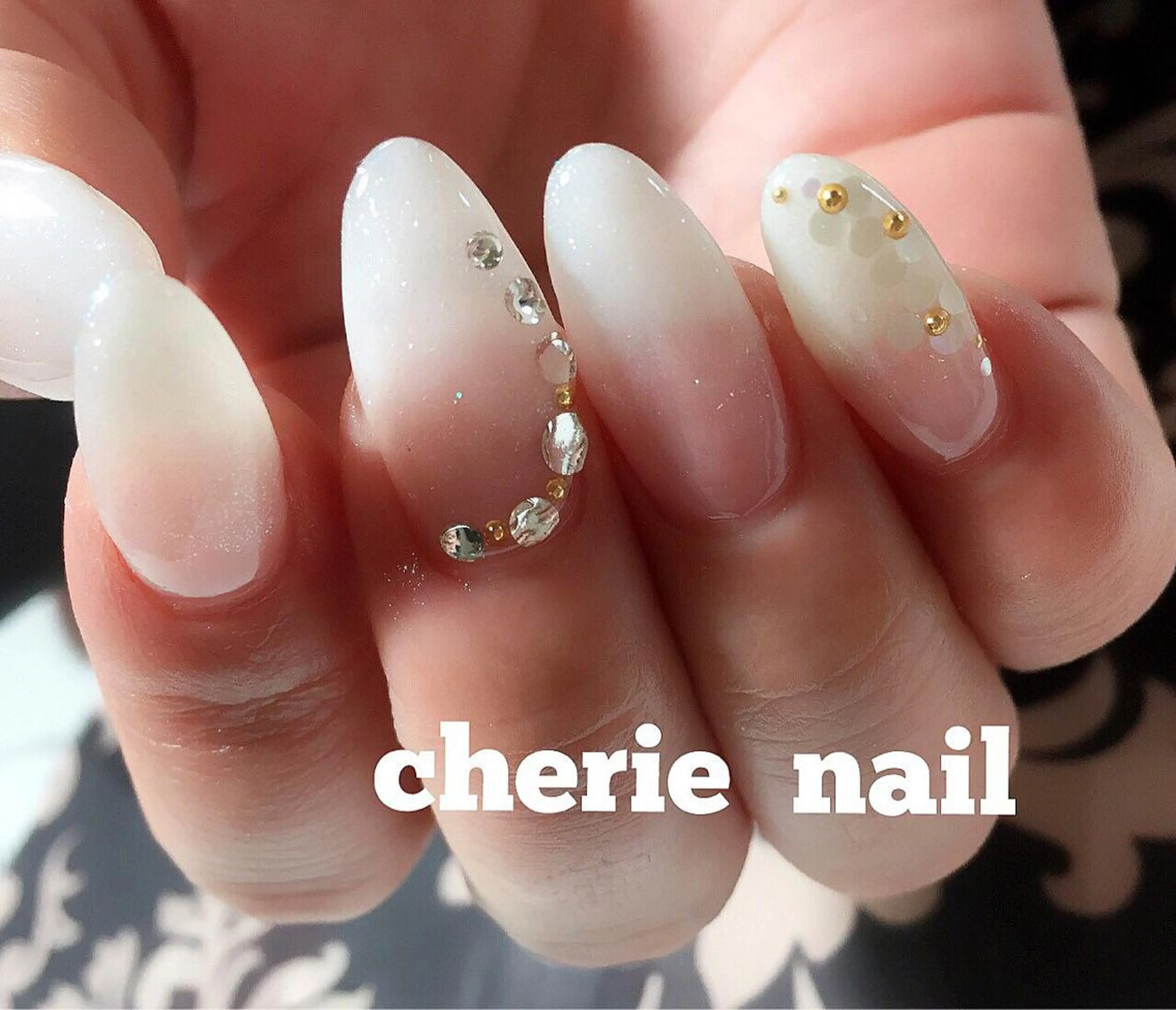 ネイル スカルプネイル cherie nail所属・馬場 鮎のエステ・リラクイメージ