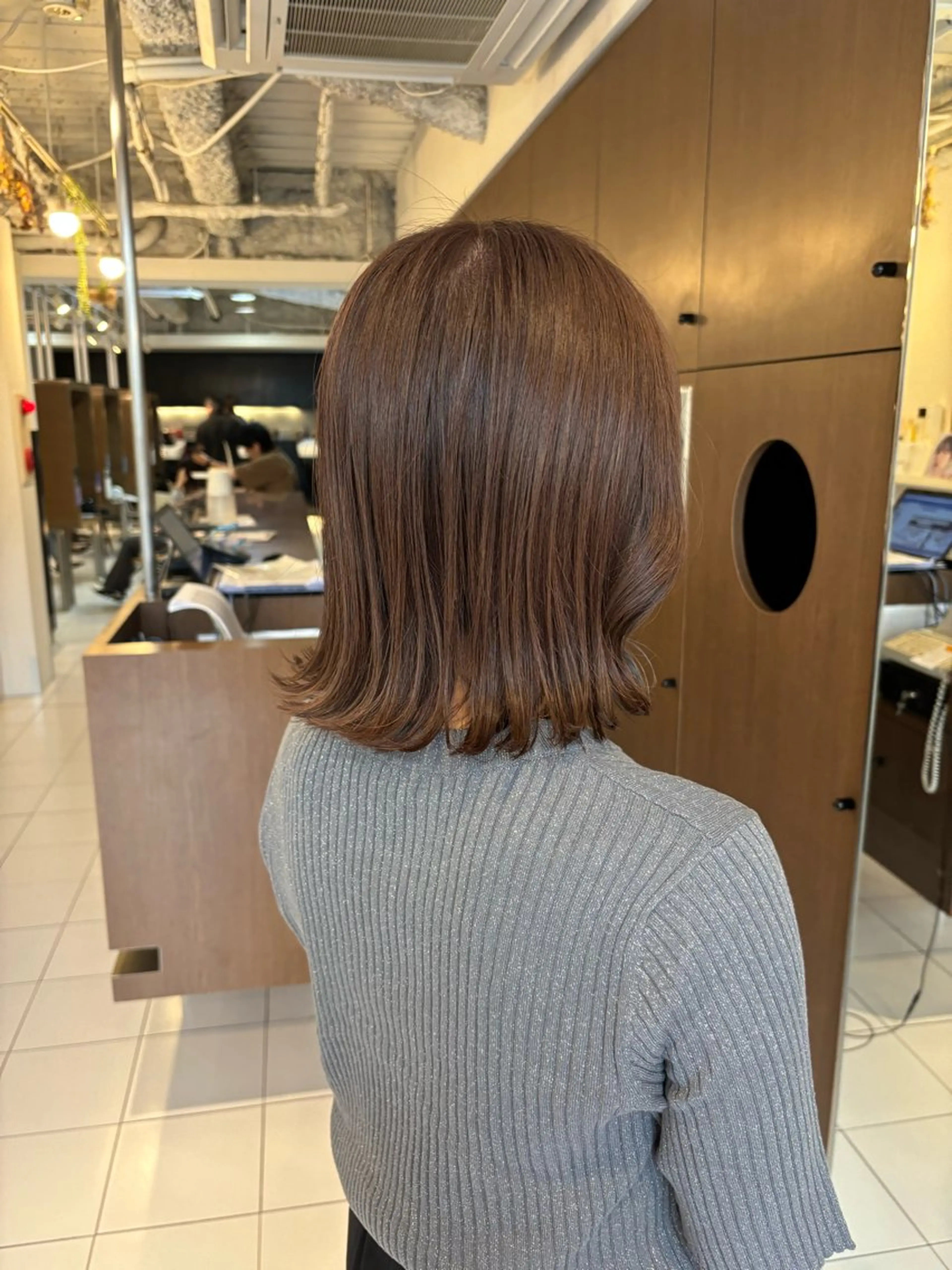 ミディアム カラー ブラウンカラー ショコラブラウン 透明感カラー/ 寺田千雅子のヘアスタイル