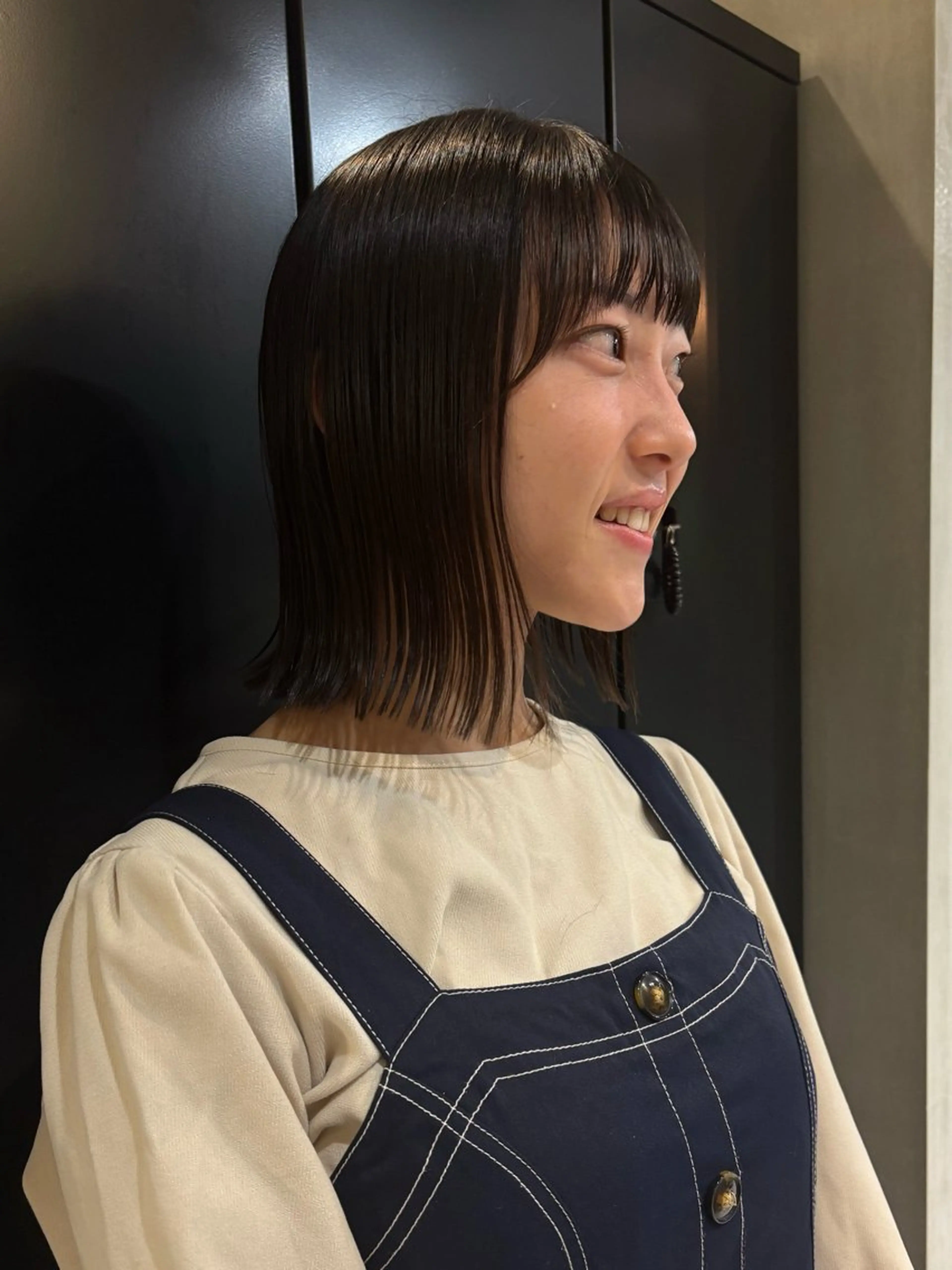 ミディアム 外ハネヘア L'Atelier所属・hashimoto kaedeのヘアスタイル