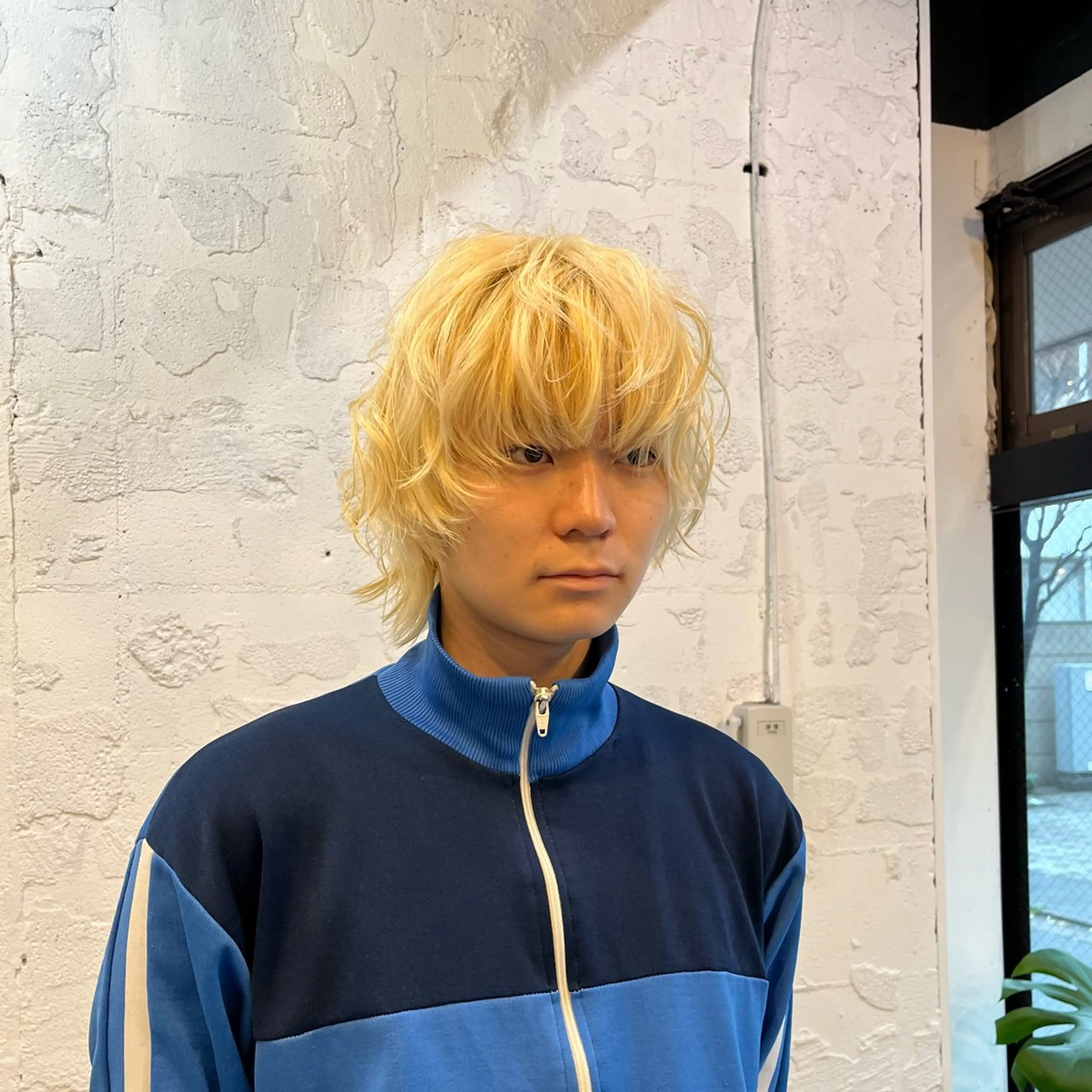 ショート カラー GO TODAY SHAiRE SALON 原宿本店所属・ブリーチ/レイヤー ハッシュカット/河内のヘアスタイル