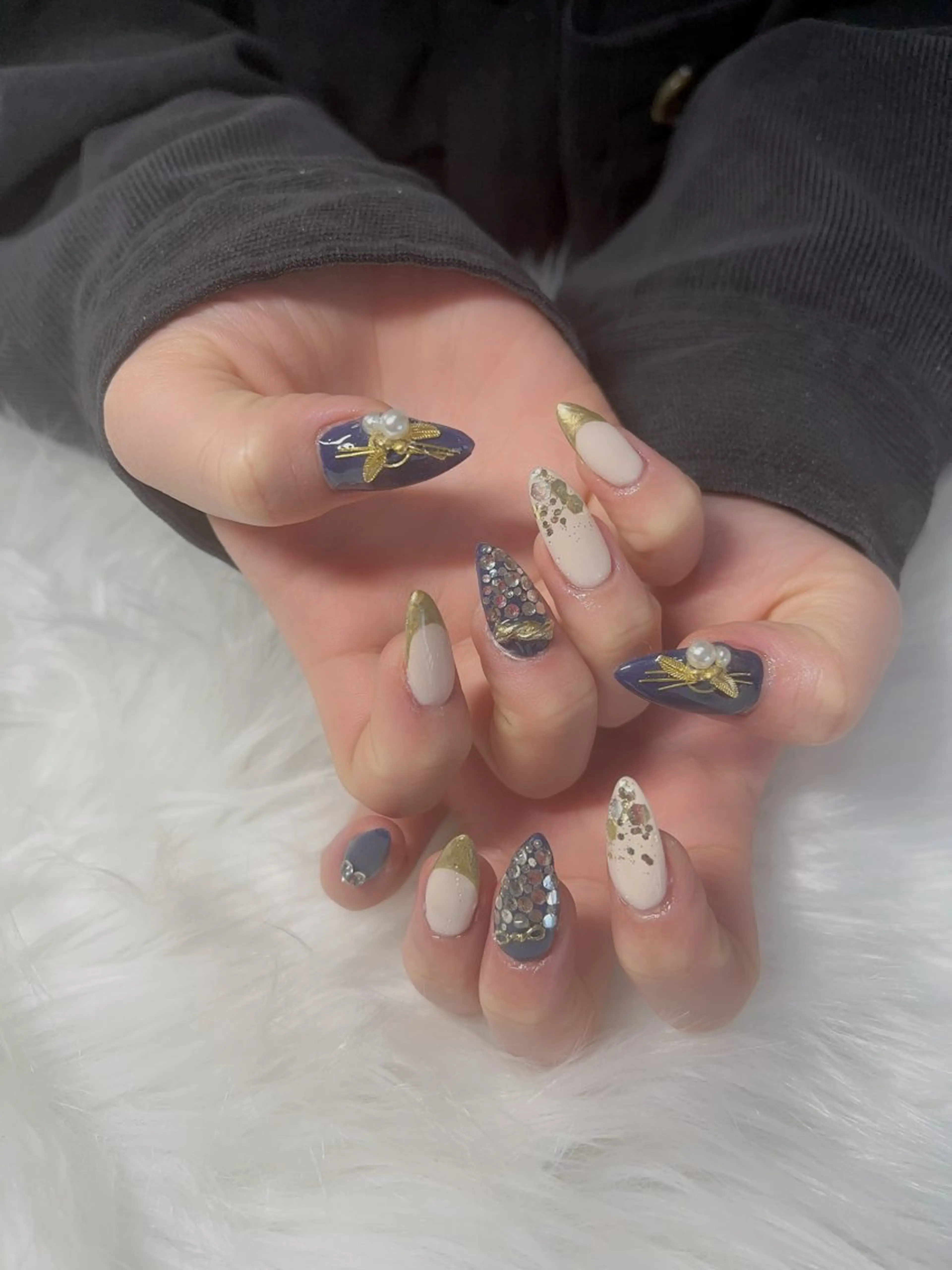 ロング ハンドネイル ハンドケア 💜MIYA nail川崎店のネイルデザイン
