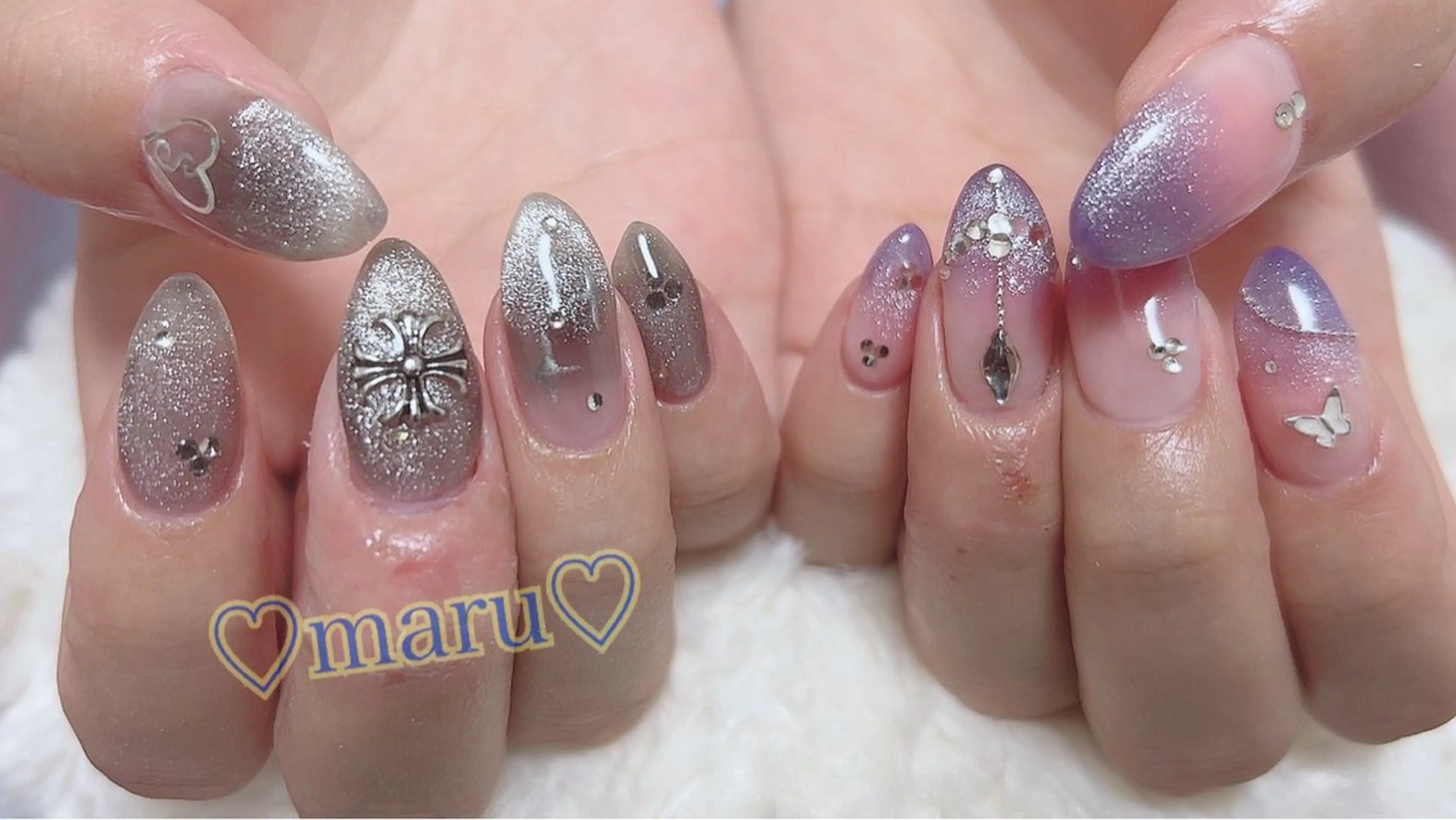 ネイル ハンドネイル フットネイル まるみ ♡のネイルデザイン