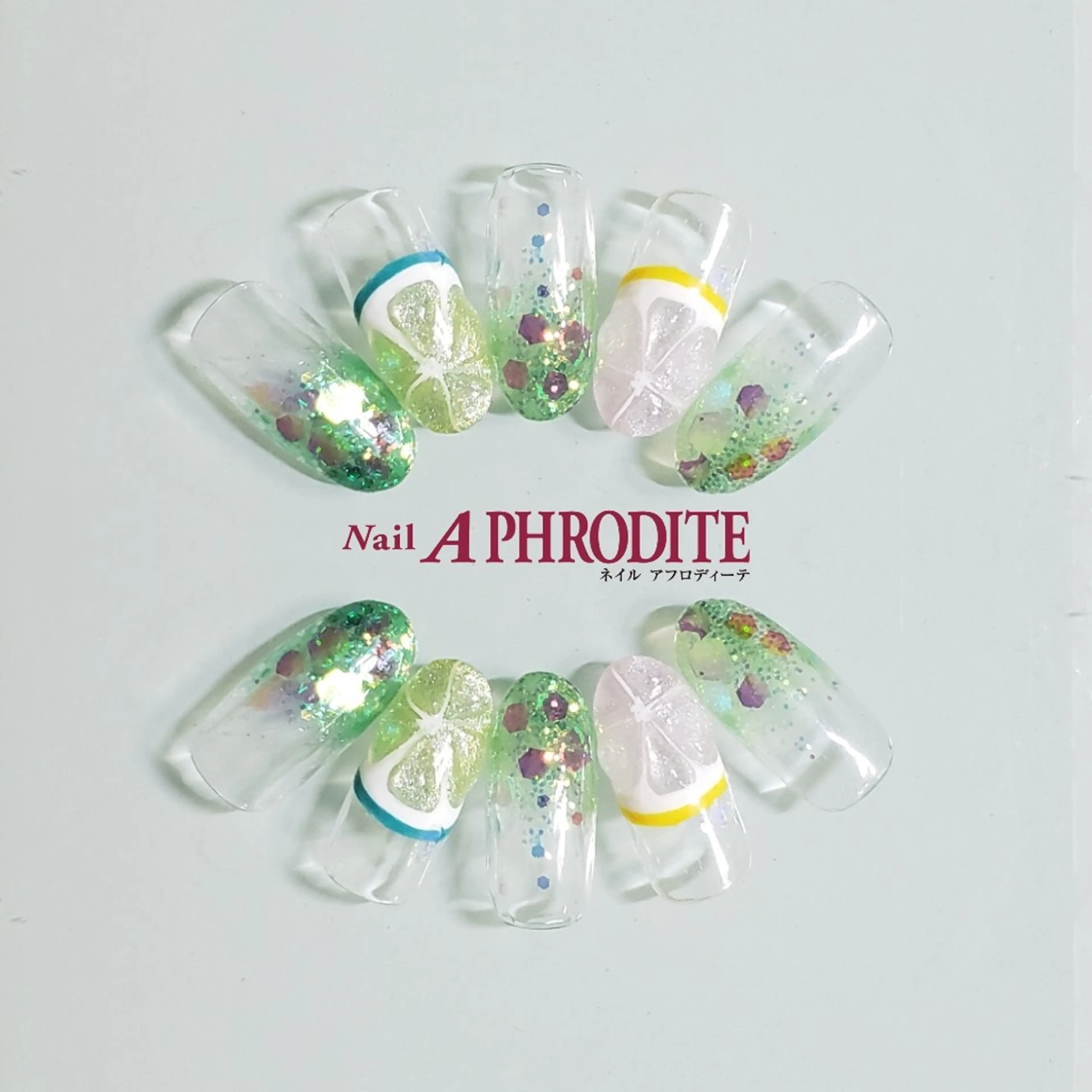 ネイル ジェルネイル ニュアンスネイル スカルプネイル ソフトジェル ネイルチップ ハンドネイル Nail Aphroditeのネイルデザイン