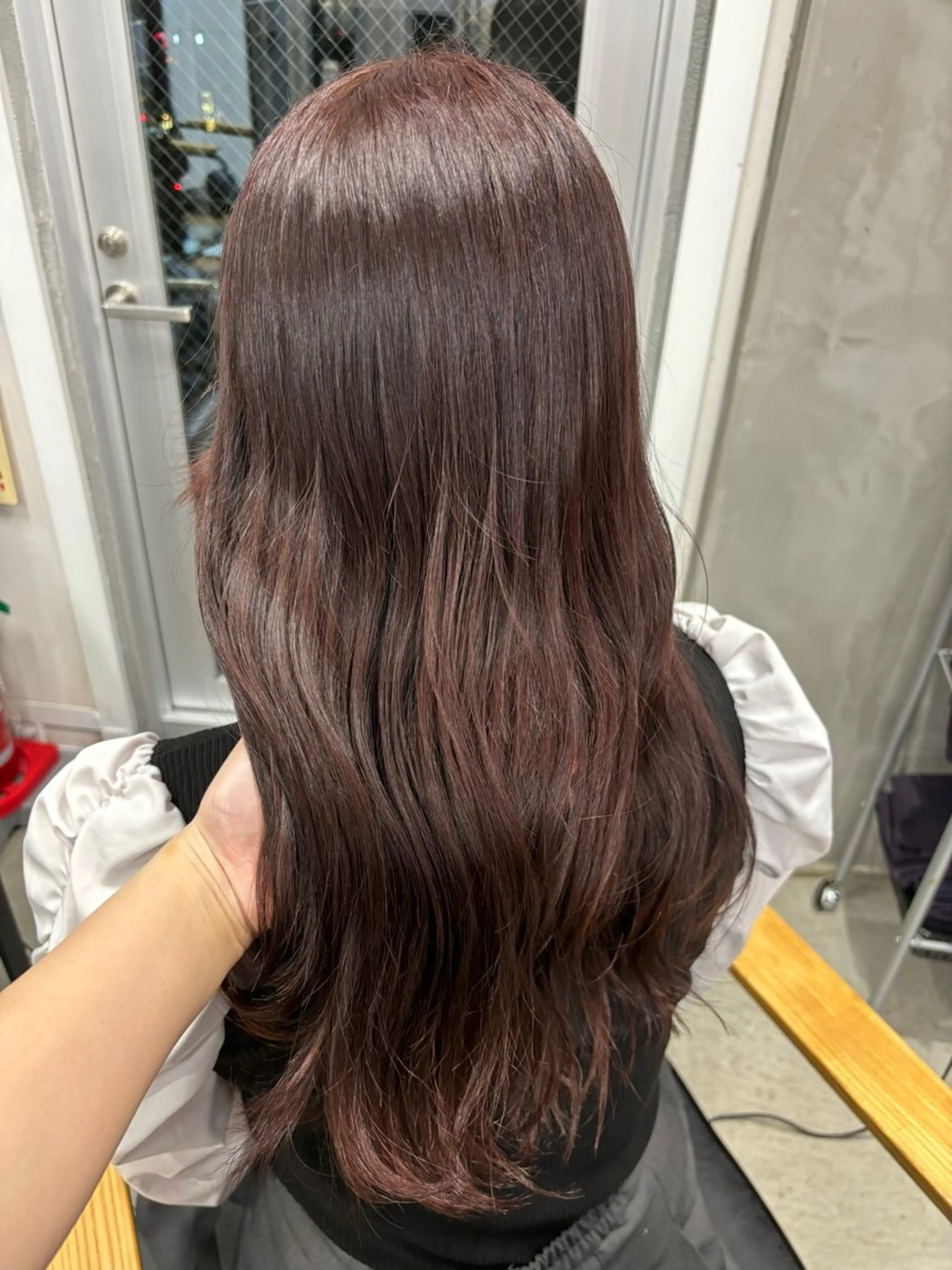 セミロング カット ヘアカラー Yuuka /寒色カラーのヘアスタイル