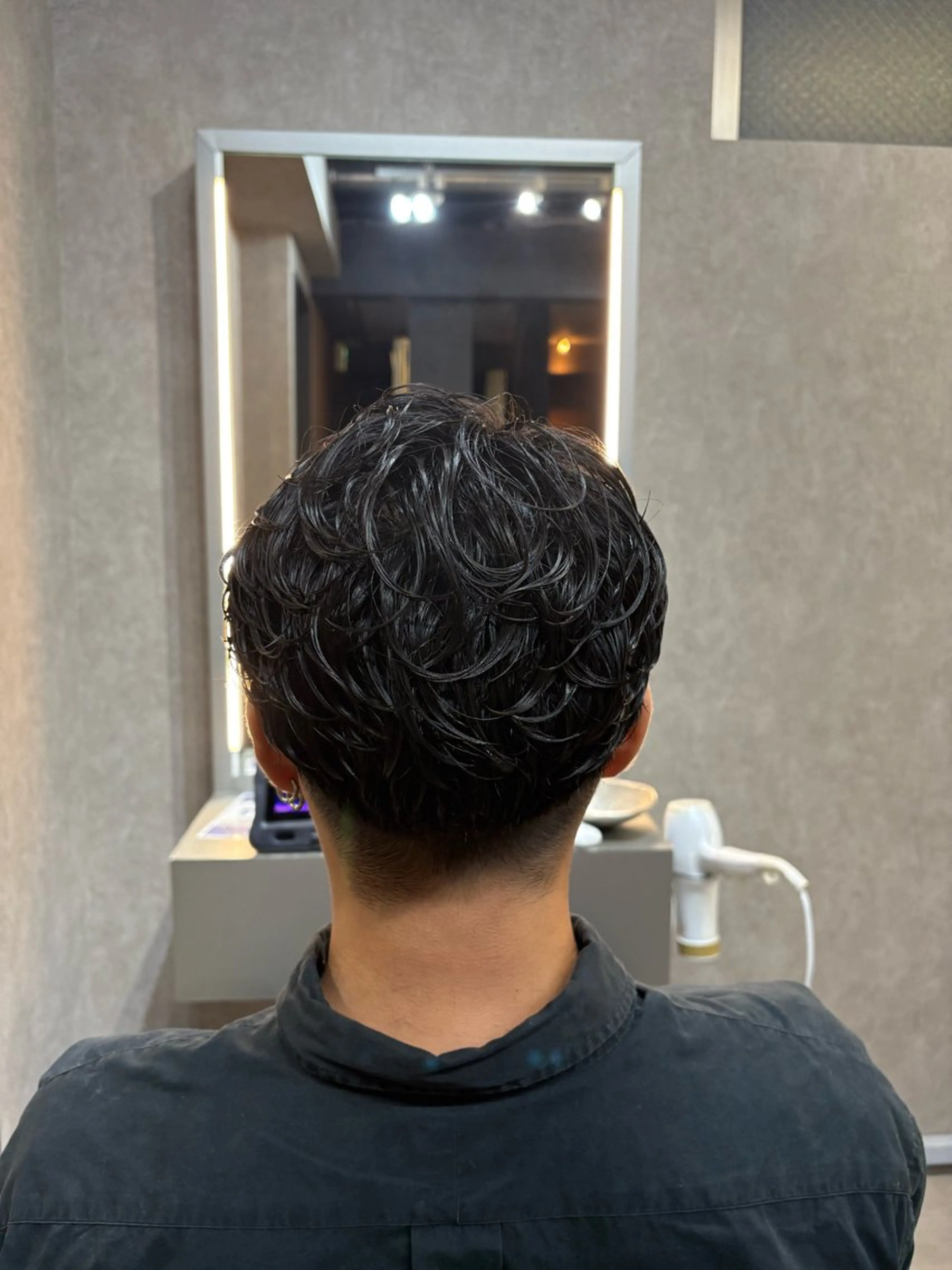 パーマ メンズ カット パーマ Flag hair所属・しゅり Flag hairのヘアスタイル