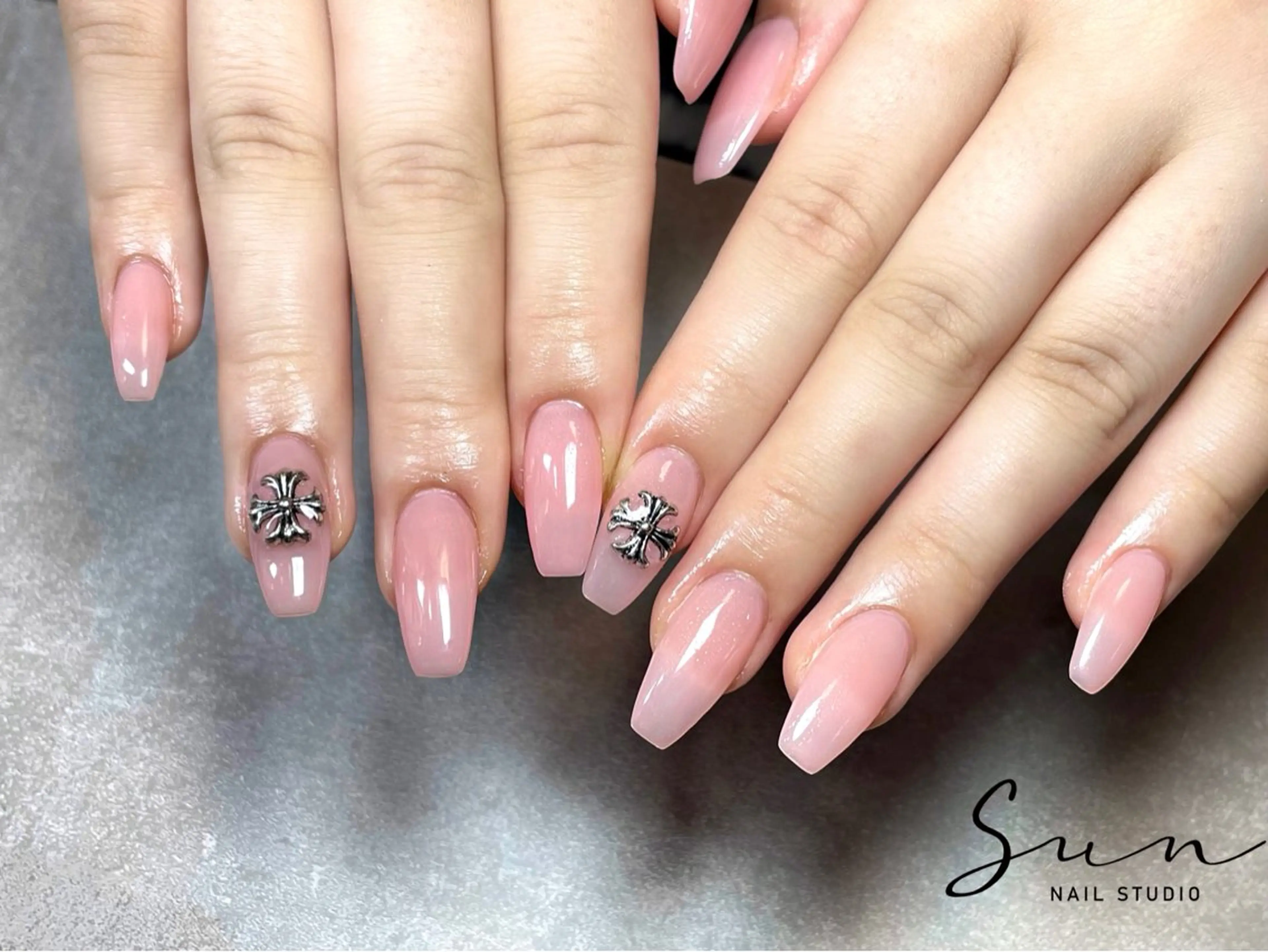 ネイル ハンドネイル ハンドケア SUN nail上本町のネイルデザイン