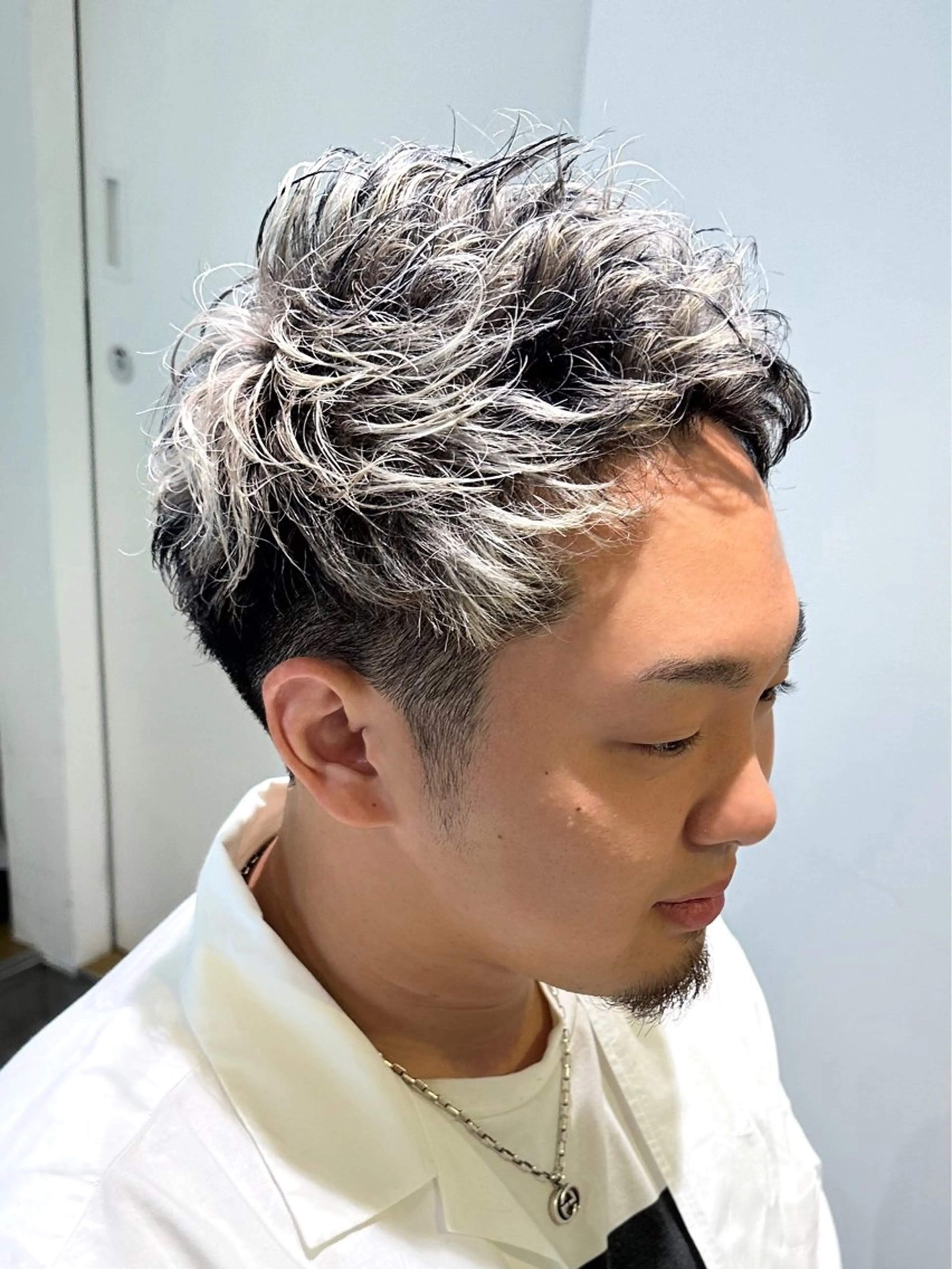 カラー メンズ 濱口 健慎のヘアスタイル