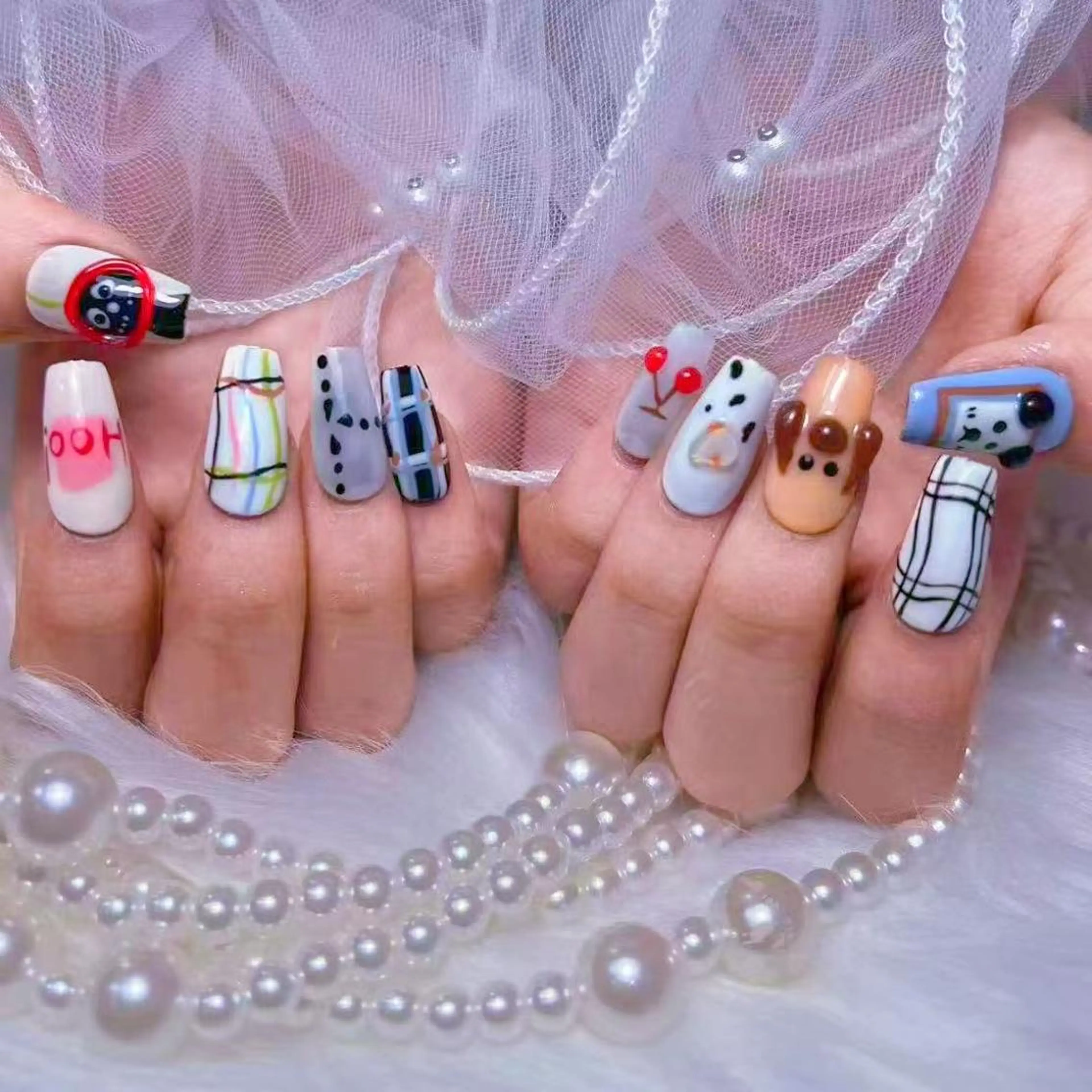 ネイル DEMAIN- 🌹のネイルデザイン