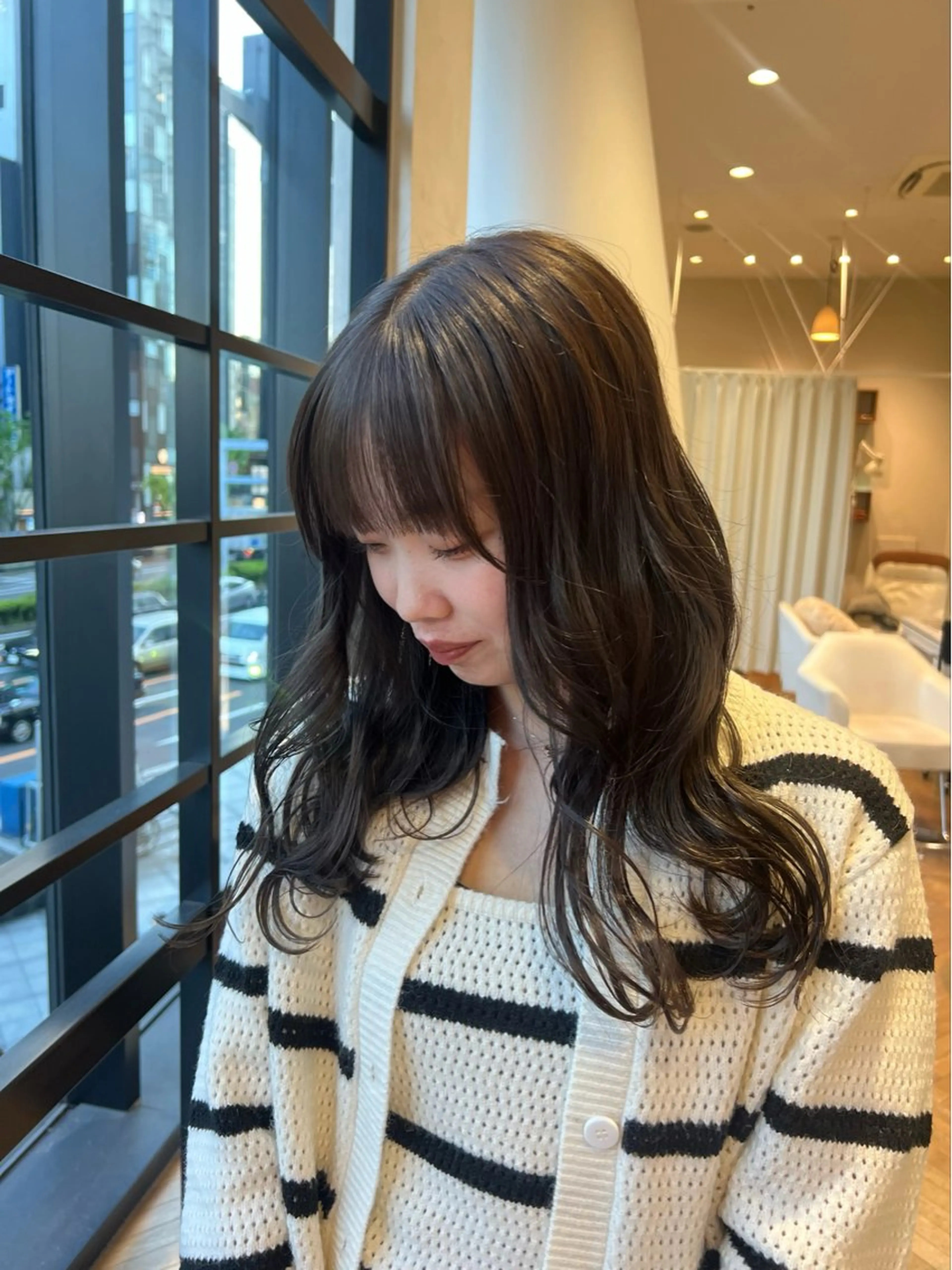 セミロング カラー アッシュ アッシュブラック 黒髪 似合わせ/レイヤー 💟SAEのヘアスタイル